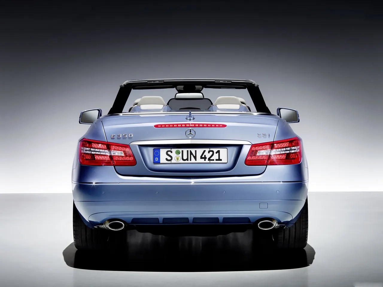 Mercedes-Benz E-Class Cabriolet (2011) – zezadu