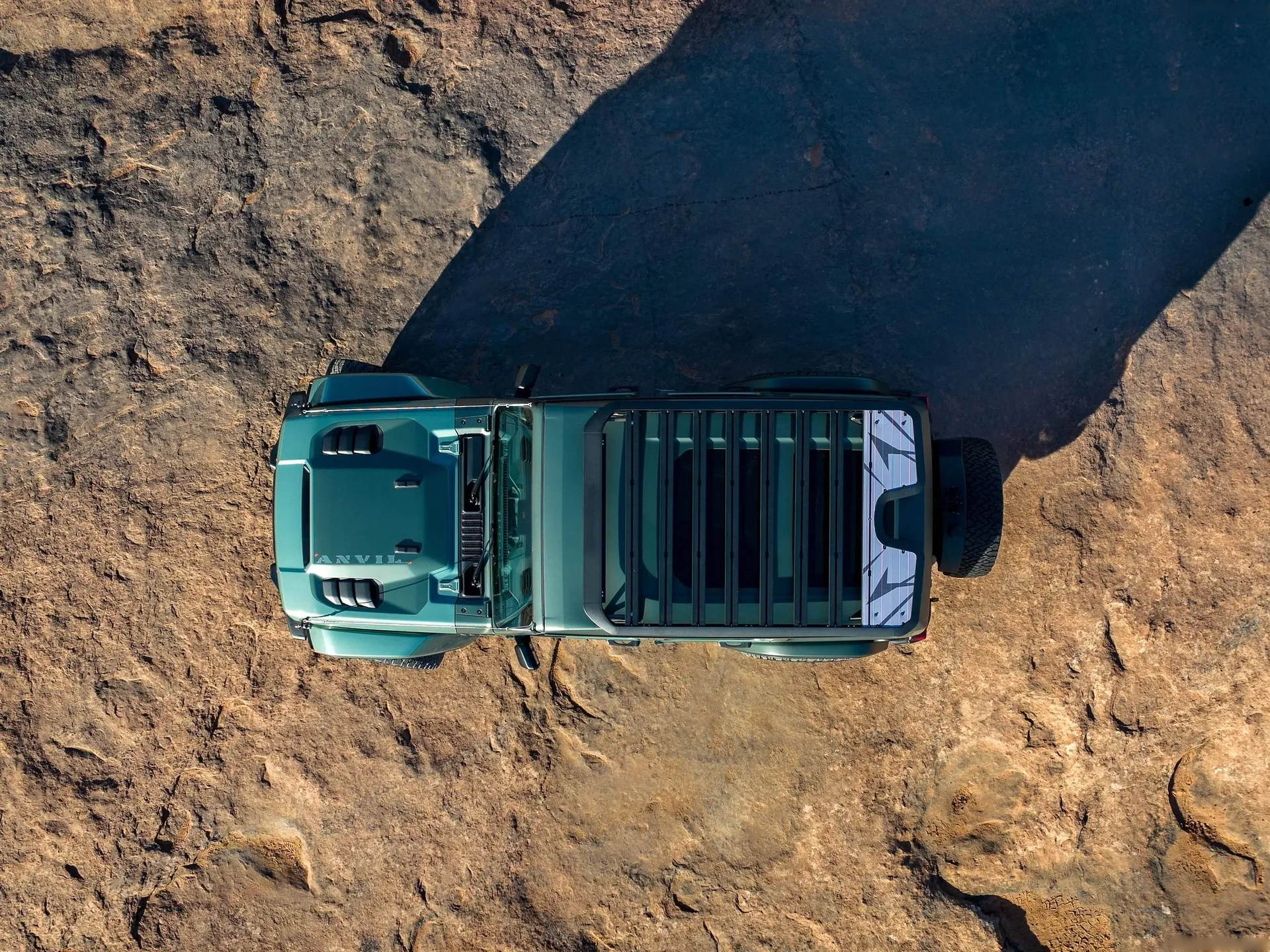 Jeep Wrangler Anvil 715 Concept (2026) – pohled shora
