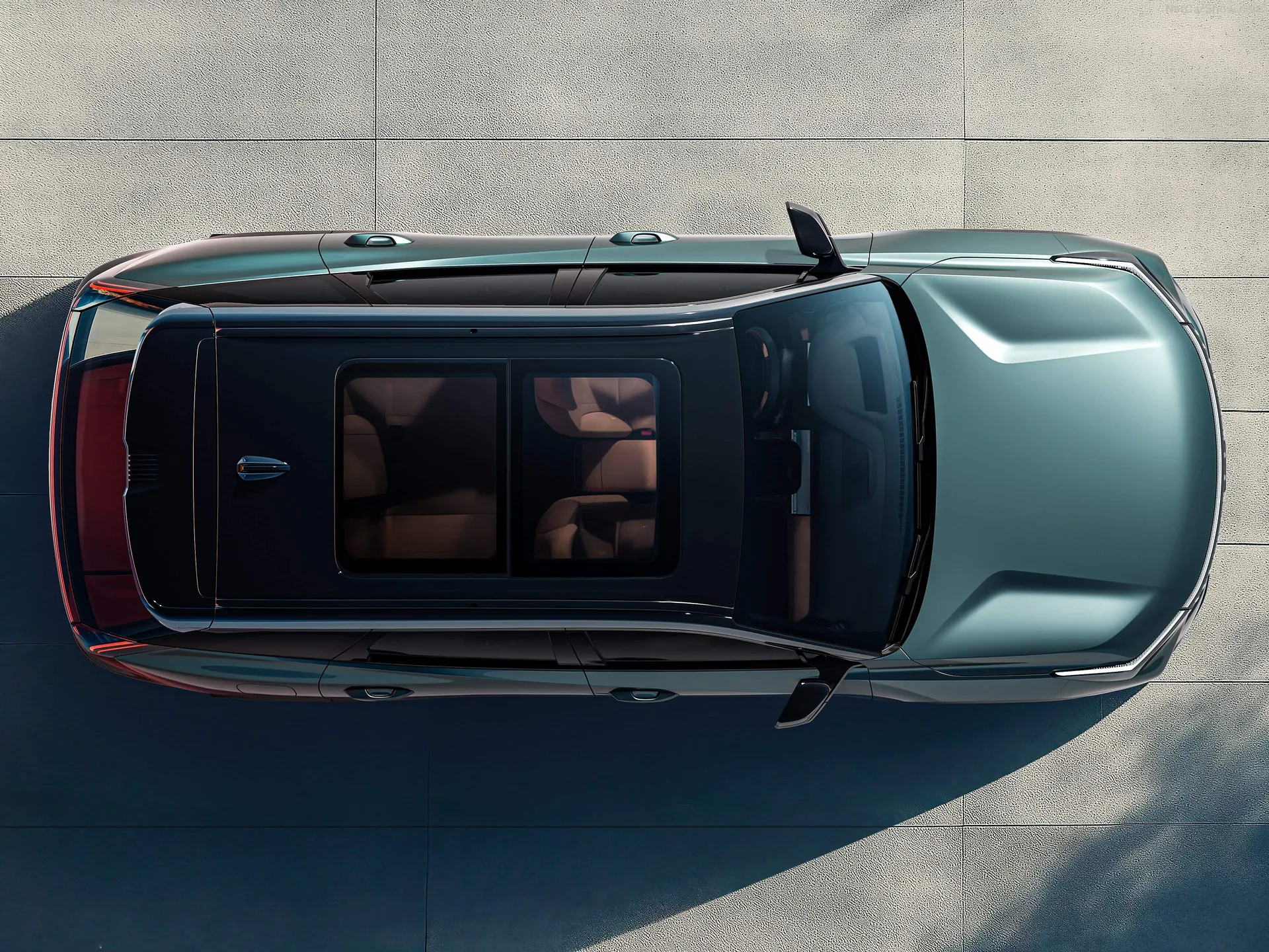 Geely Boyue L (2026) – pohled shora