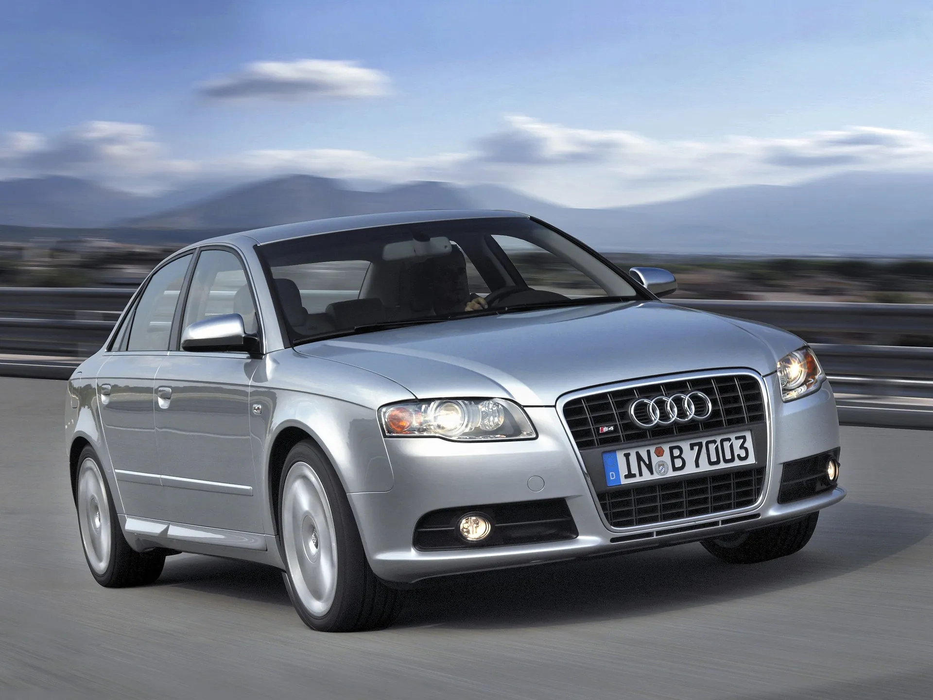 Audi S4 (2005)