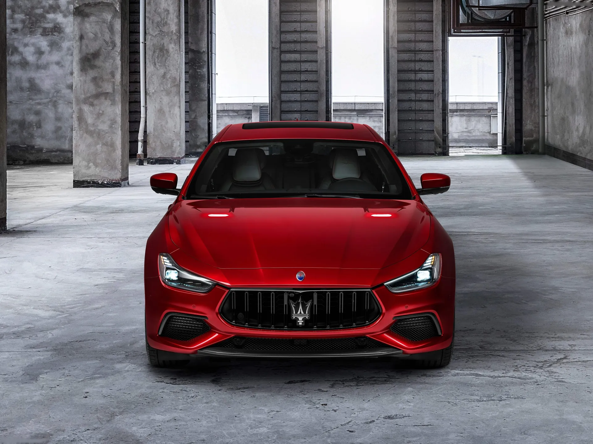 Maserati Ghibli Trofeo (2021) – zepředu
