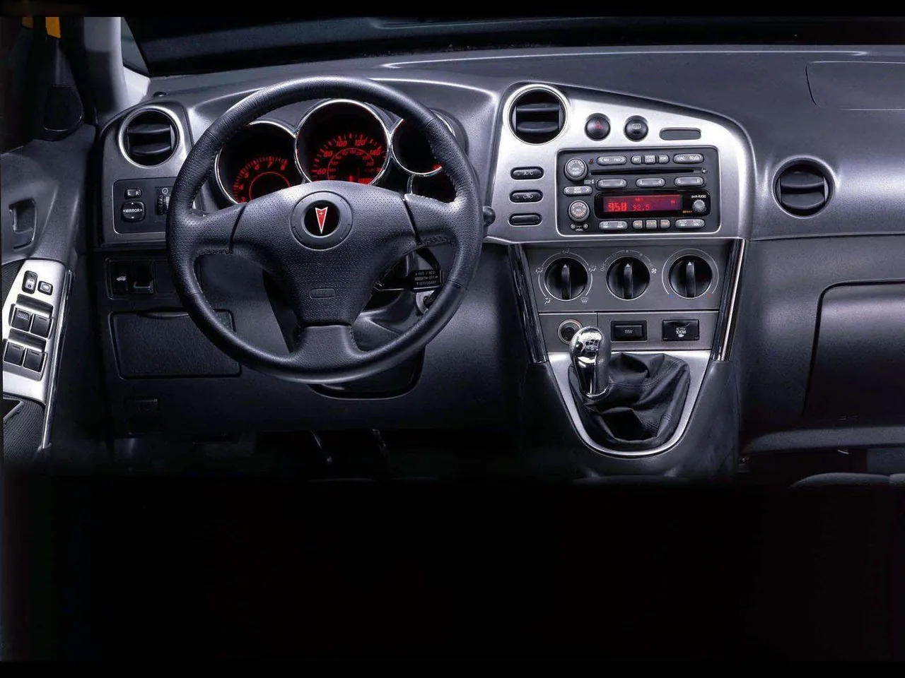 Pontiac Vibe GT (2001) – interiér
