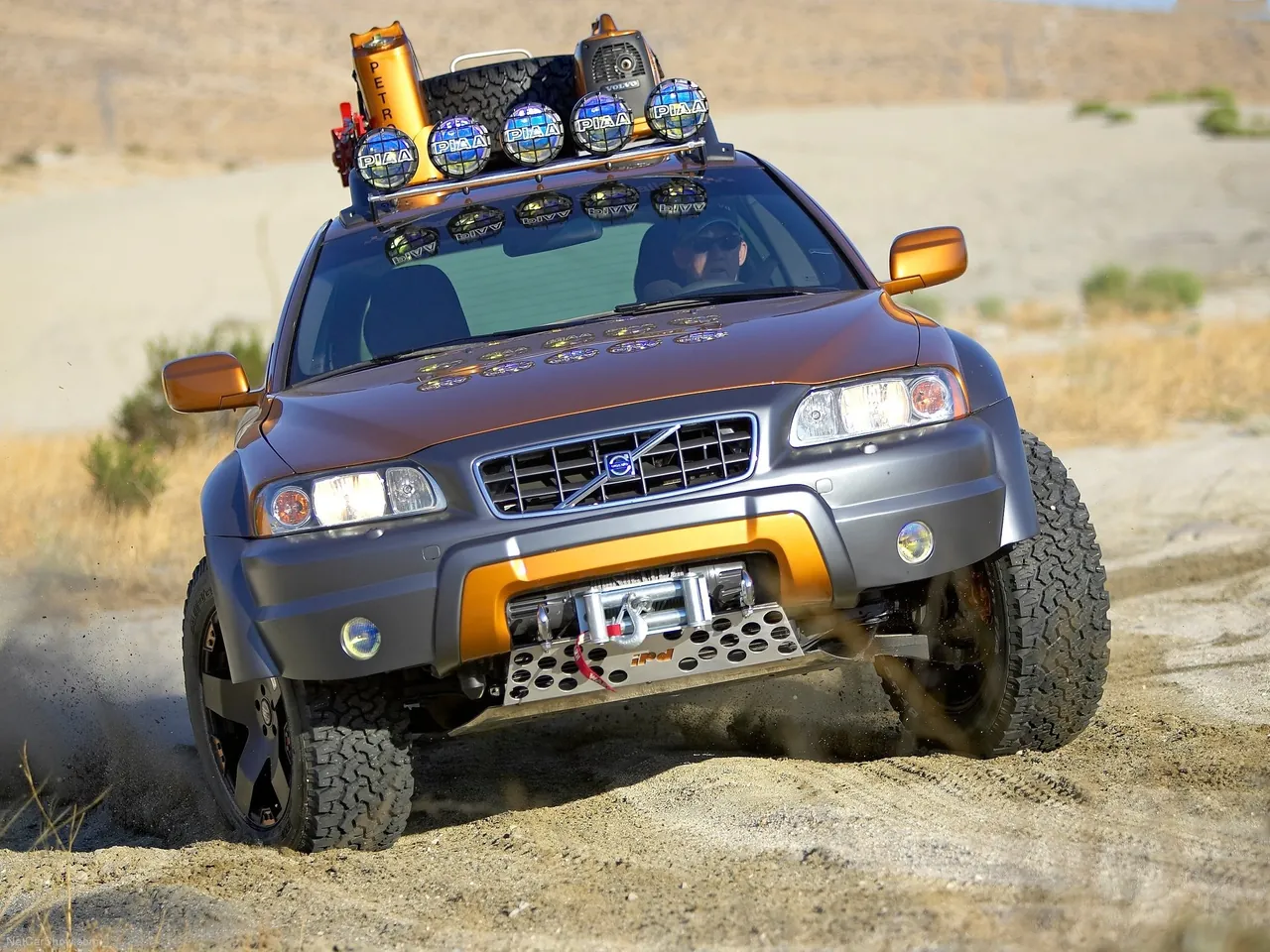 Volvo XC70 AT Concept (2005) – zepředu