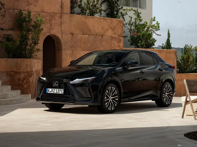 Lexus RZ (2026)