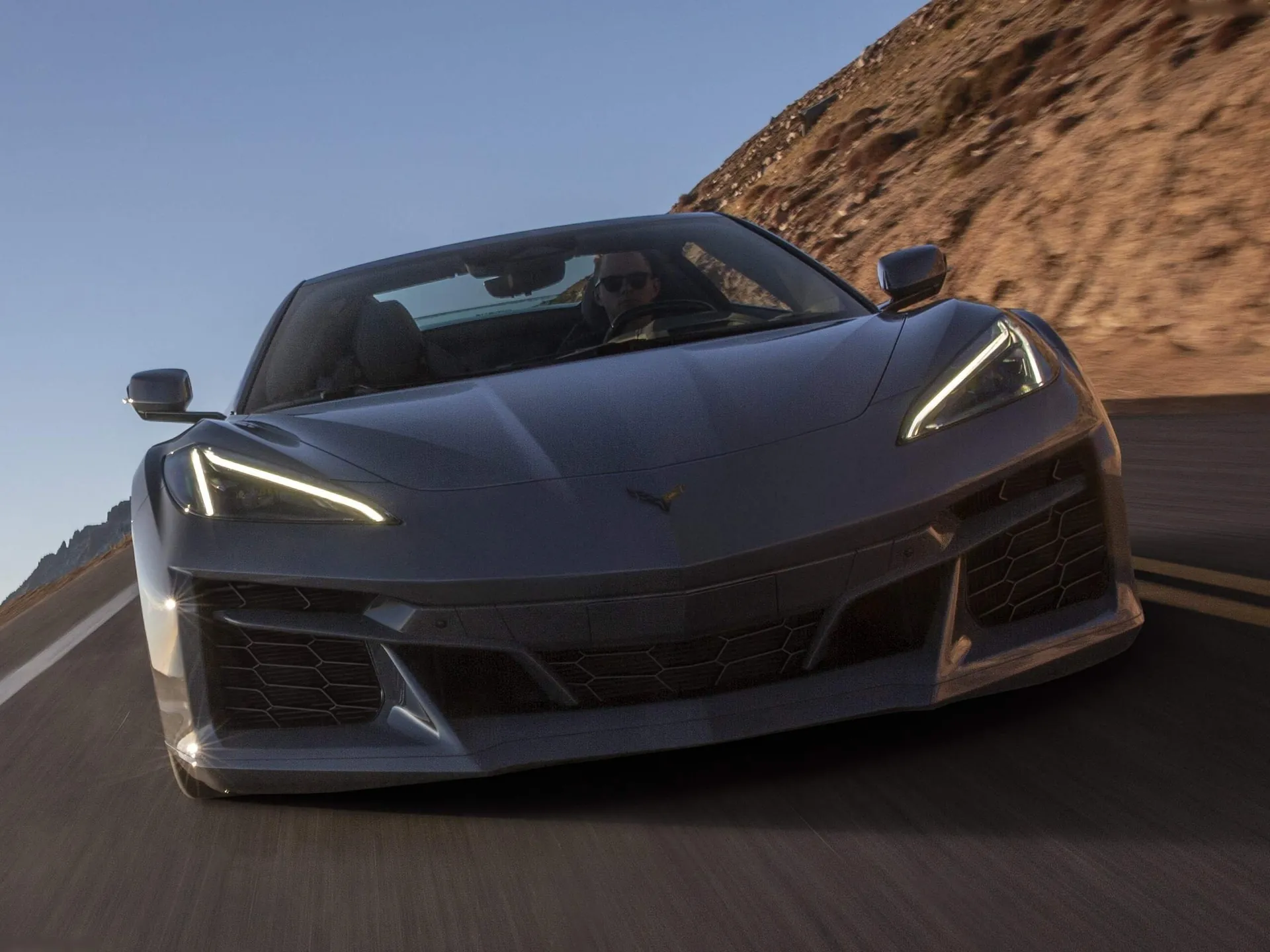 Chevrolet Corvette E-Ray Convertible (2024) – zepředu