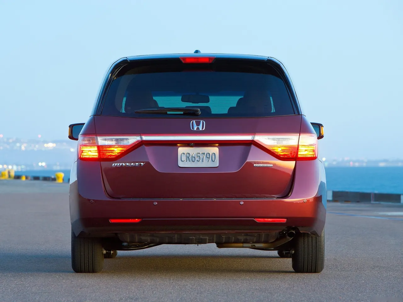 Honda Odyssey (2012) – zezadu