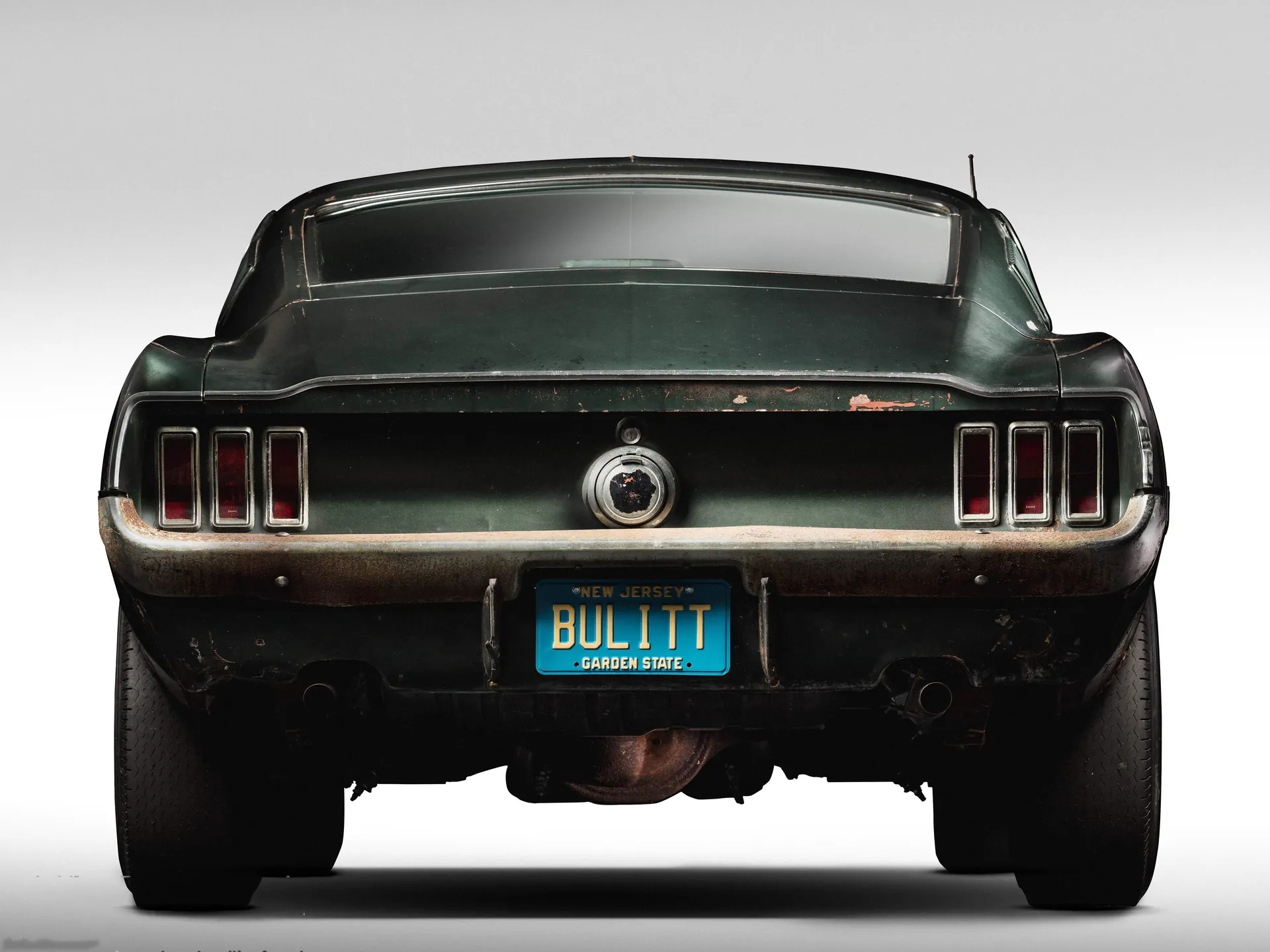 Ford Mustang Bullitt (1968) – zezadu