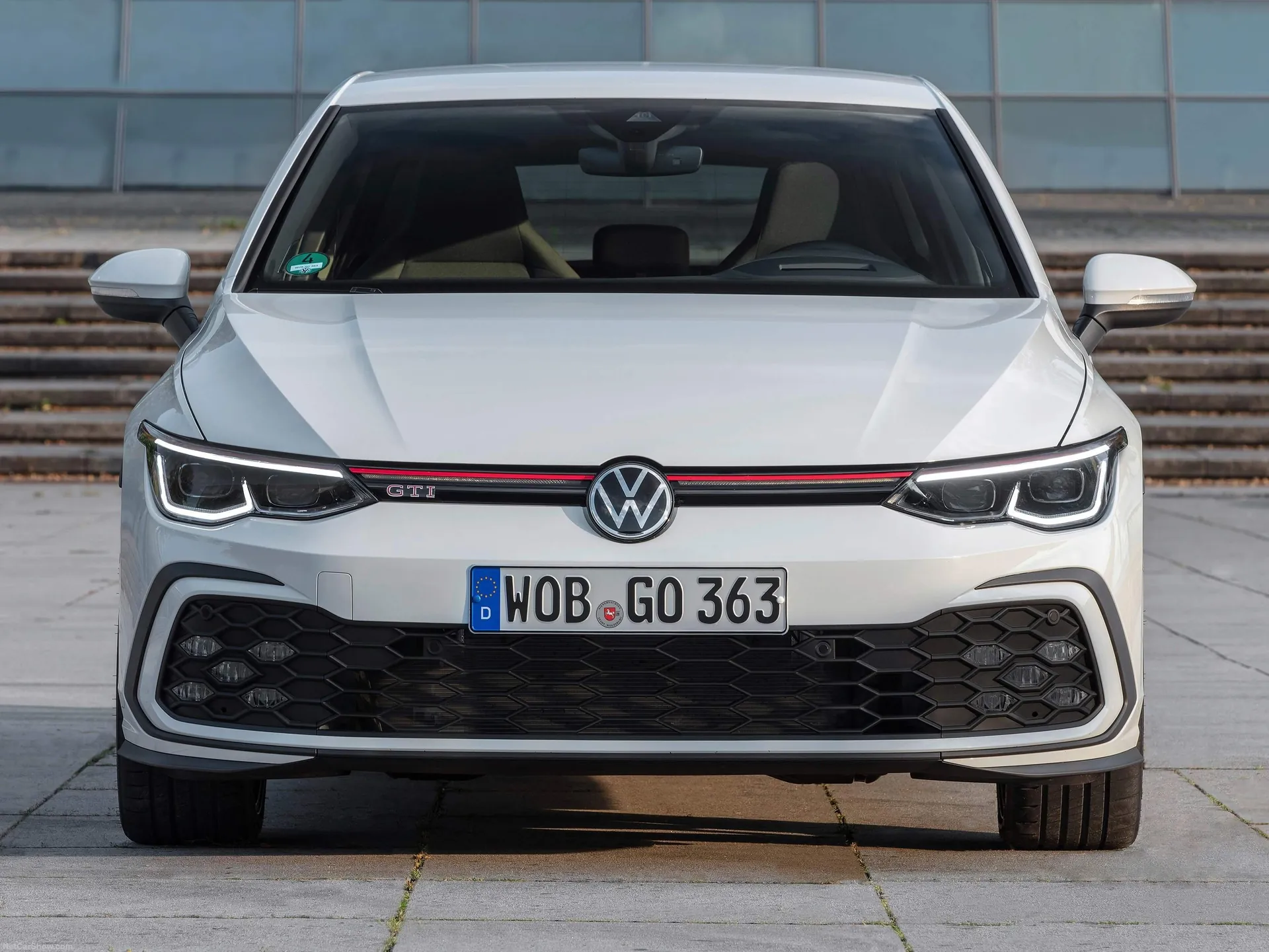 Volkswagen Golf GTI (2021) - Front