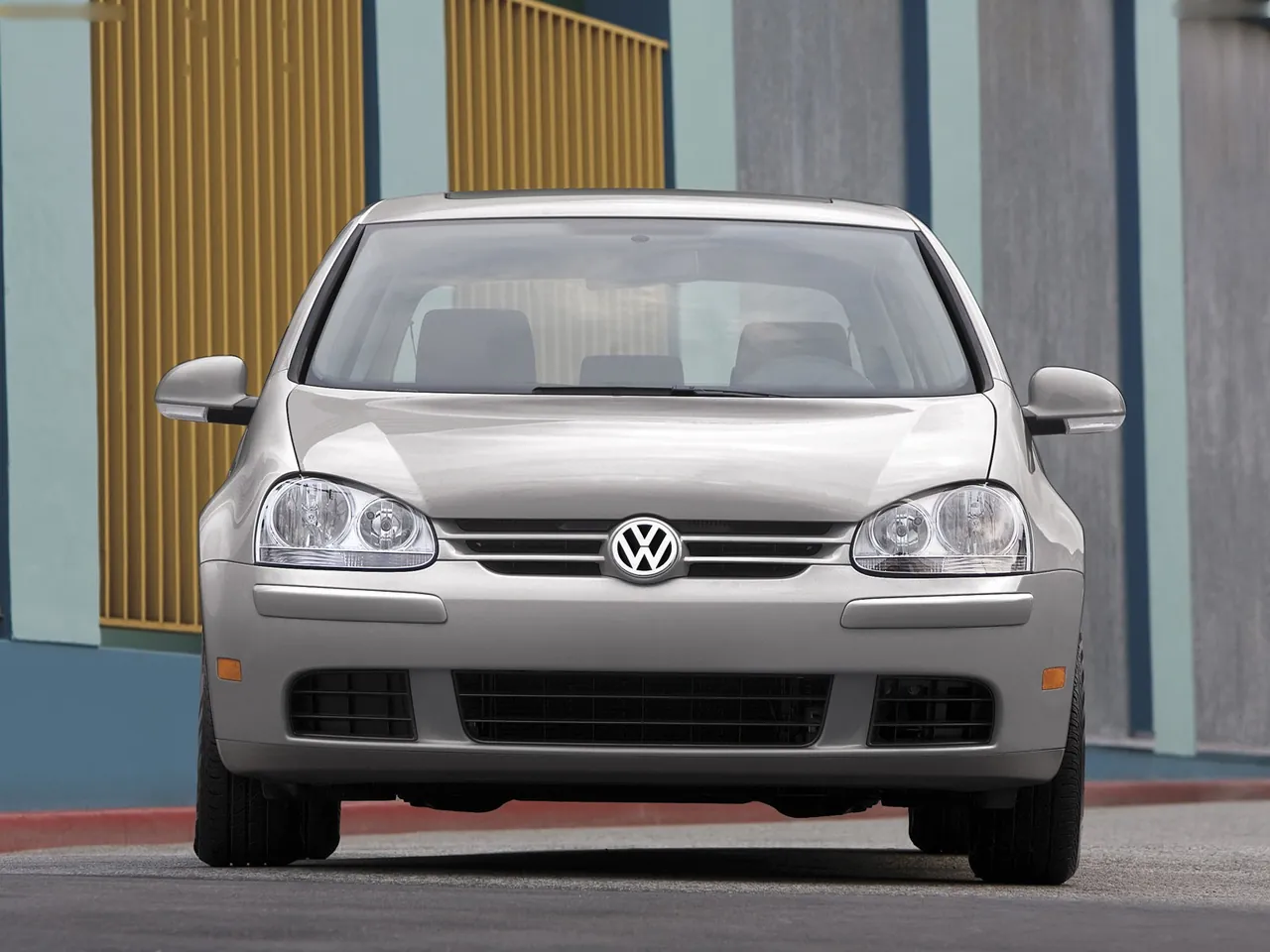 Volkswagen Rabbit (2006) - Front