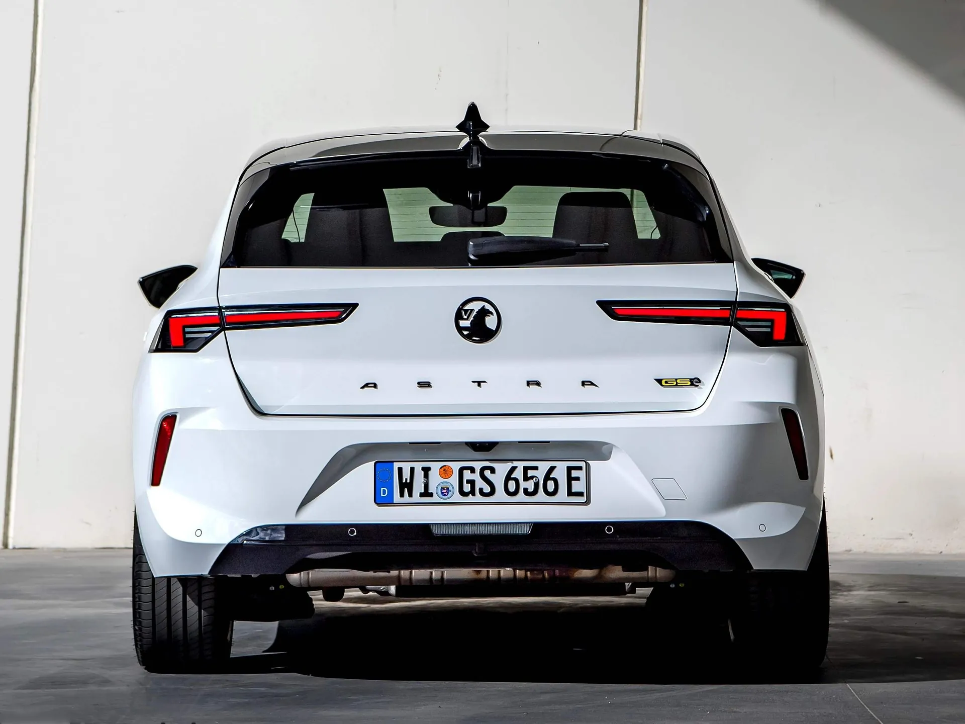 Vauxhall Astra GSe (2023) – zezadu