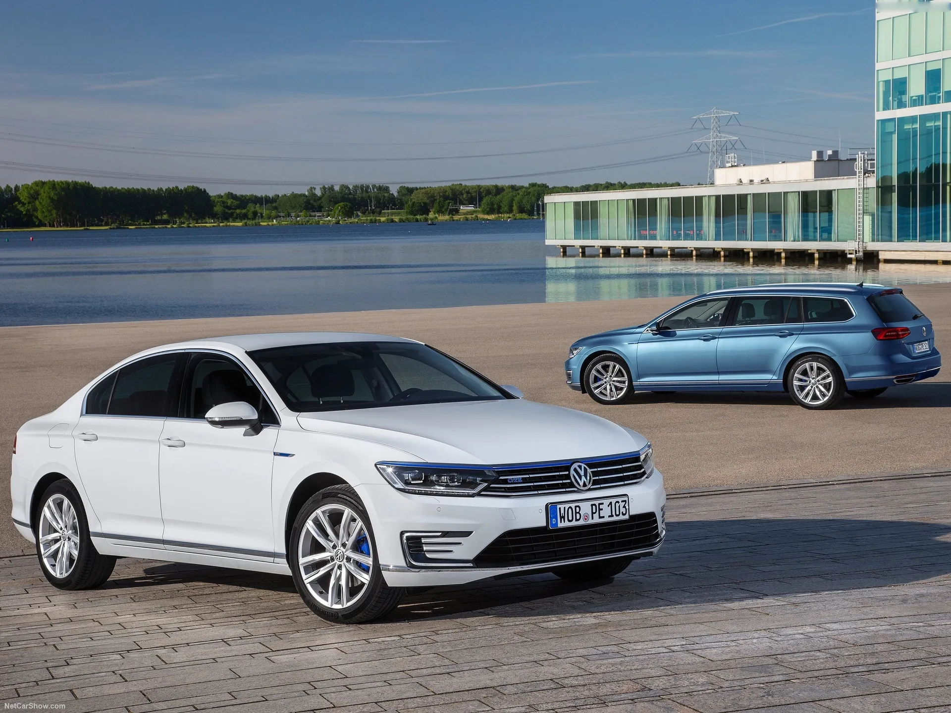 Volkswagen Passat GTE (2015)
