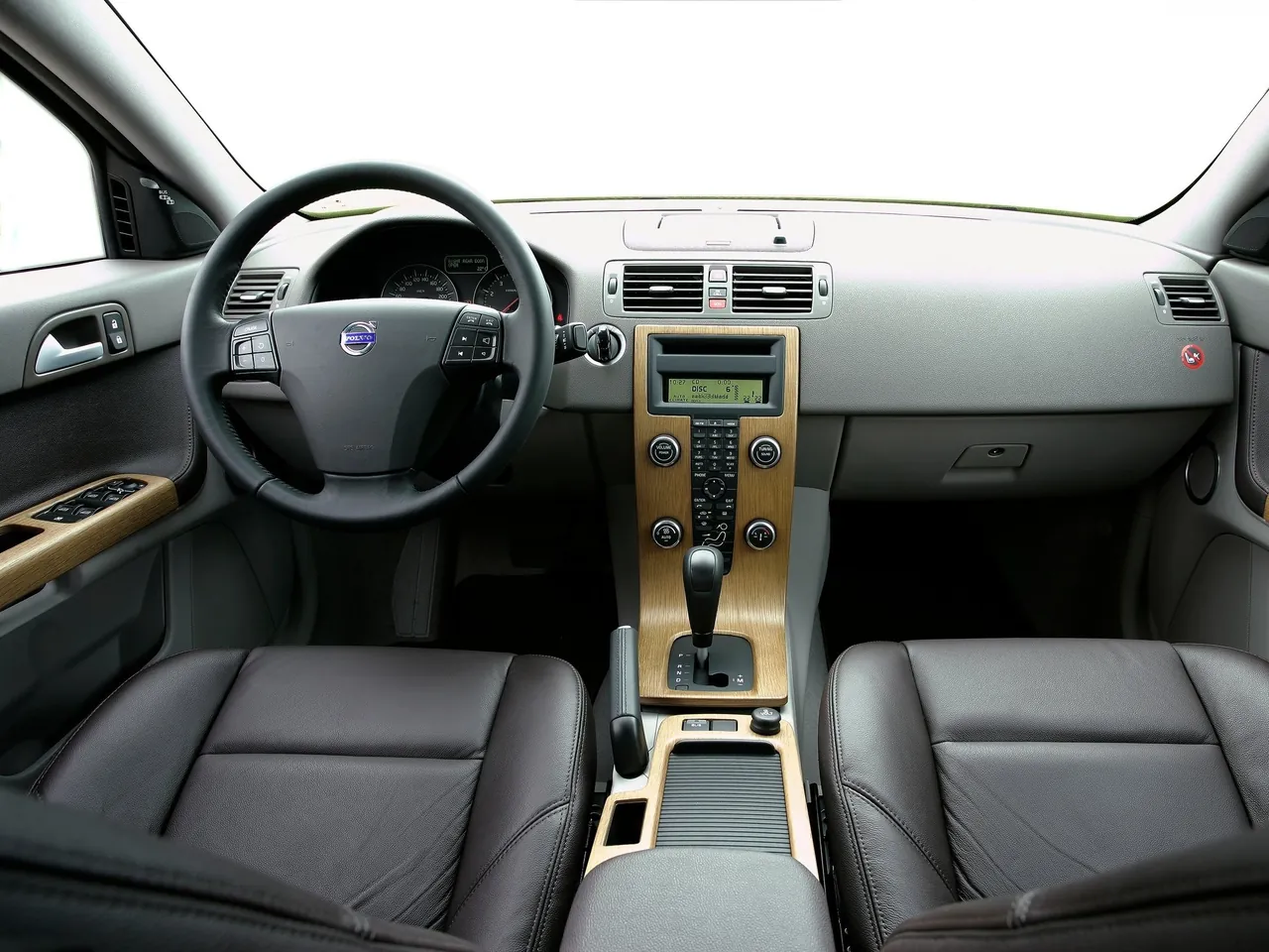 Volvo S40 (2008) – interiér