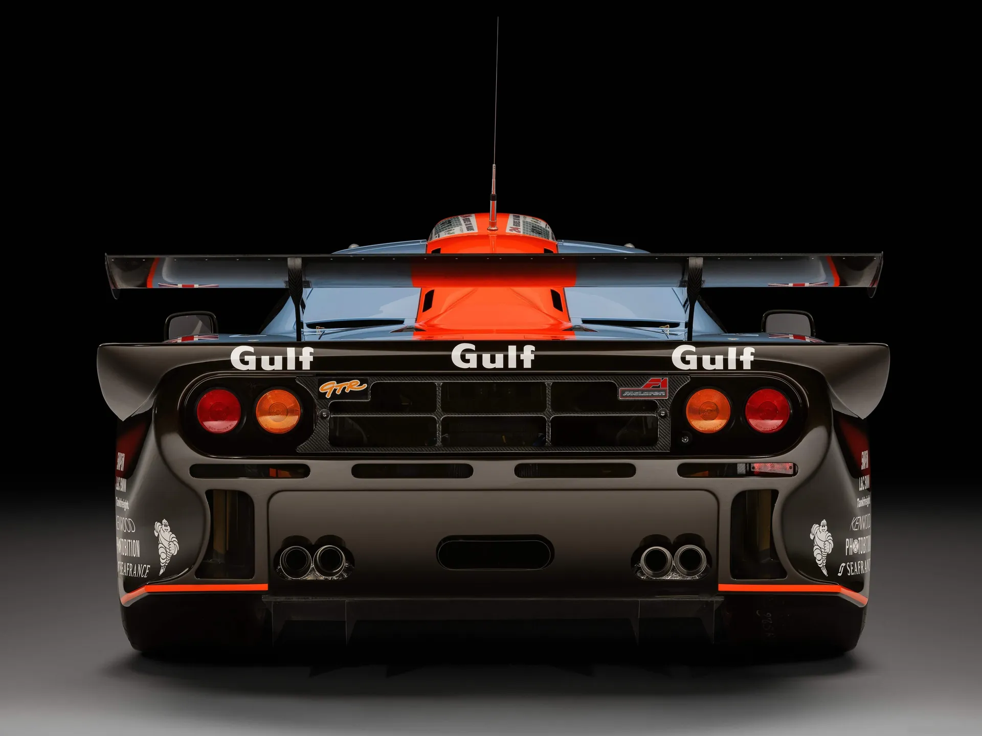 McLaren F1 GTR Longtail 25R (1997) – zezadu