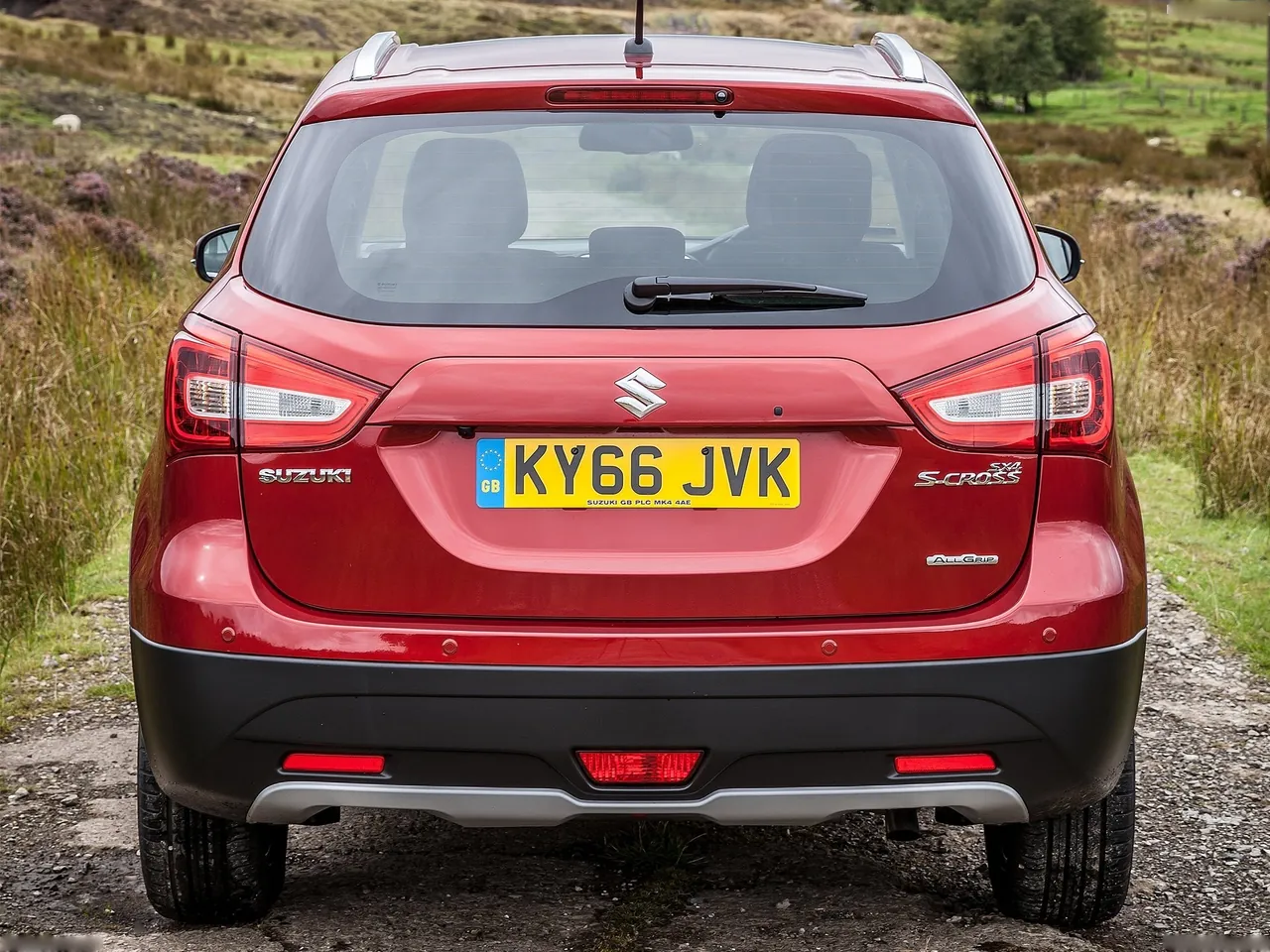 Suzuki SX4 S-Cross (2017) – zezadu