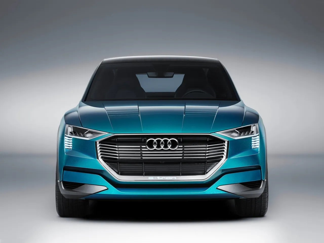 Audi e-tron quattro Concept (2015) – zepředu