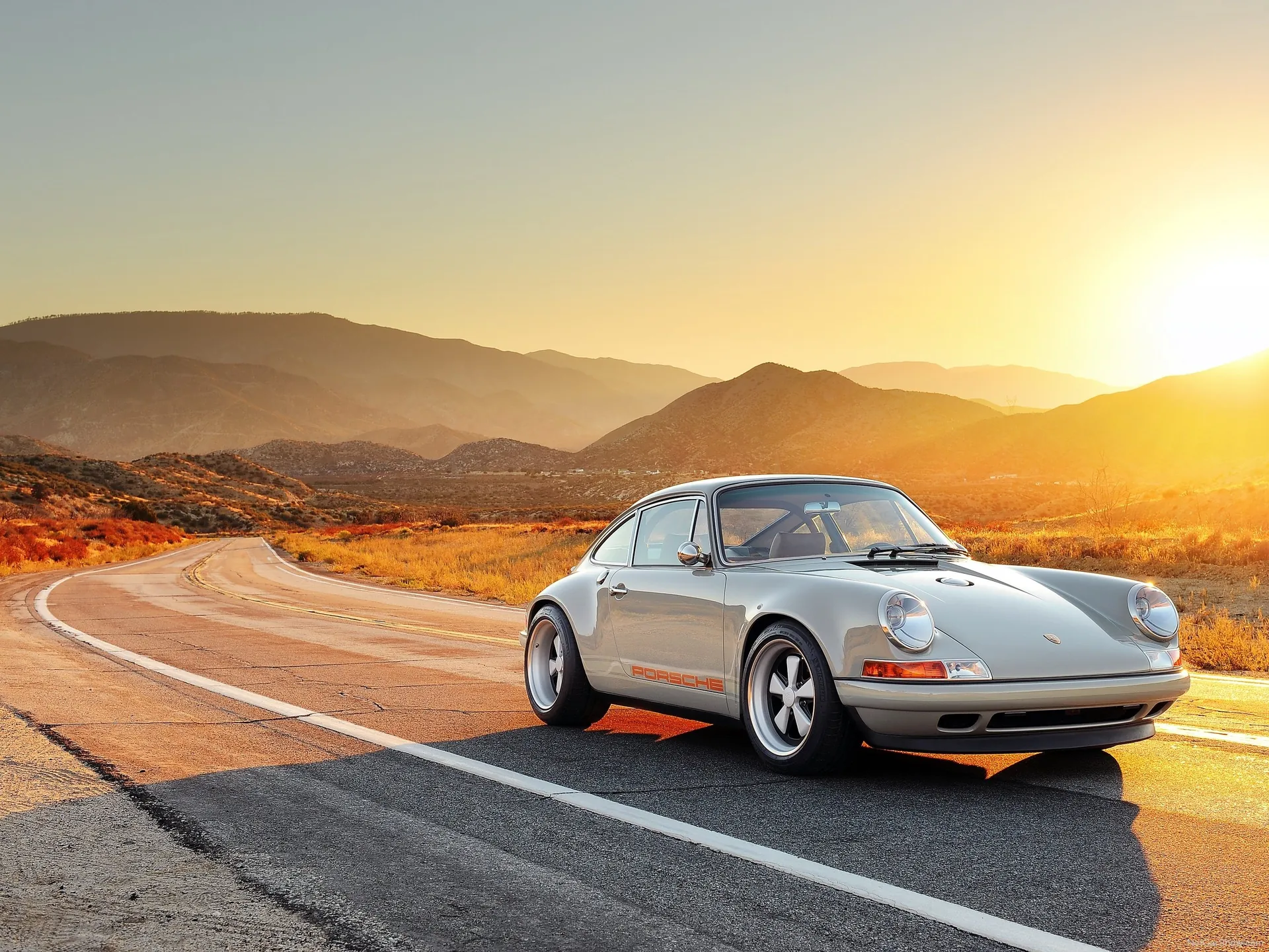 Singer 911 (2012)