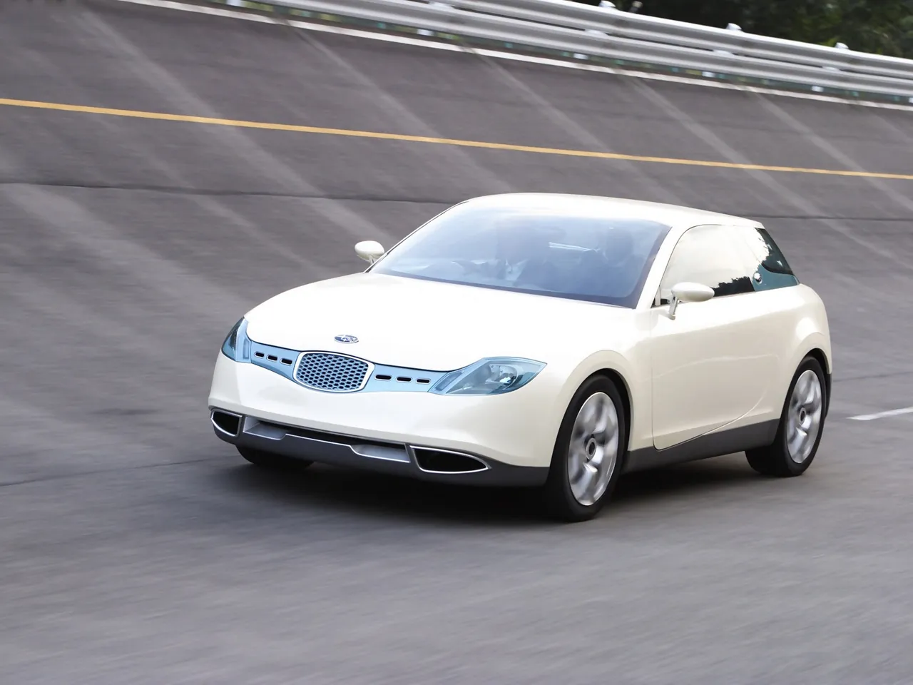 Subaru B5-TPH Concept (2005)