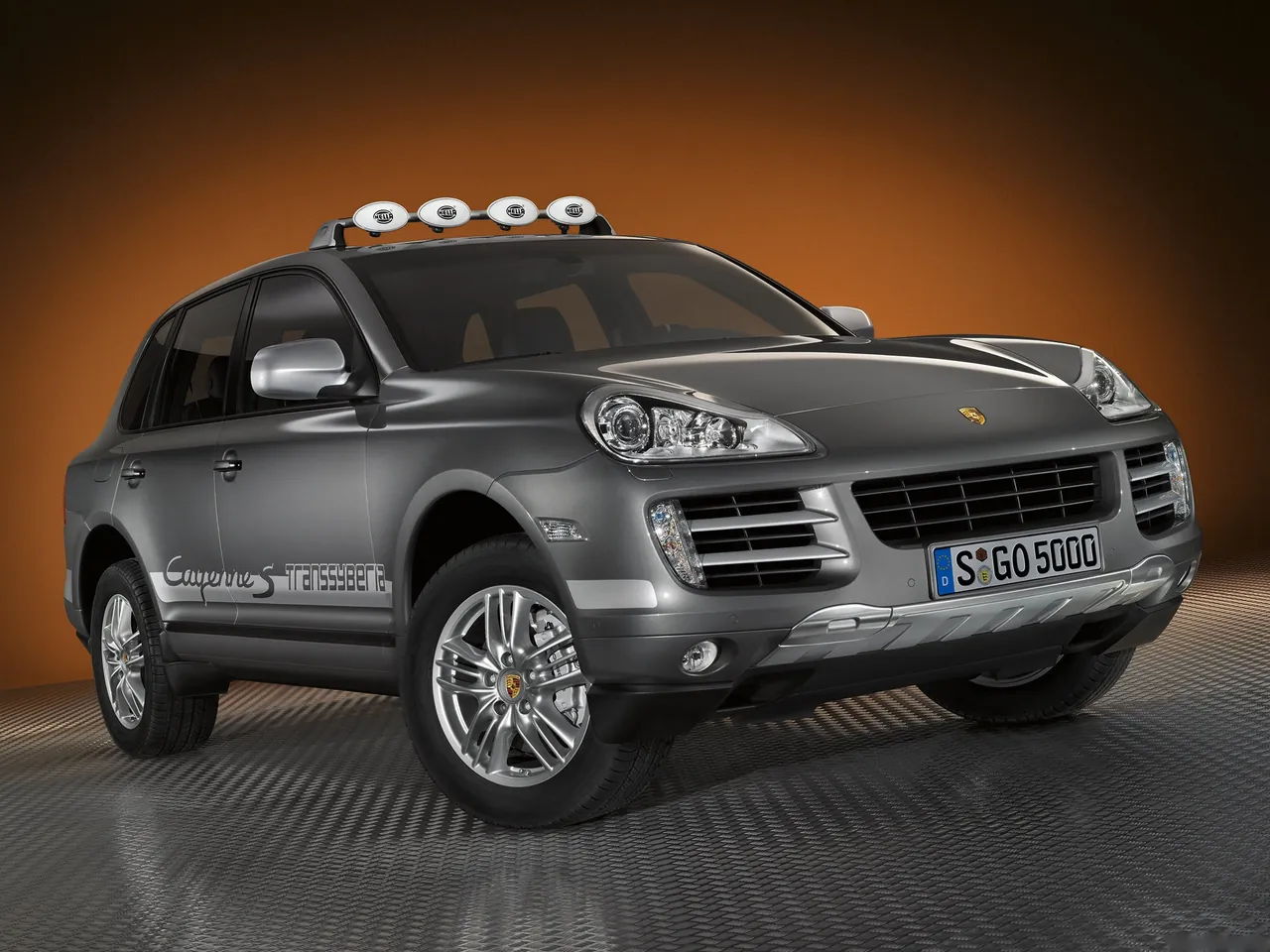 Porsche Cayenne S Transsyberia (2010)