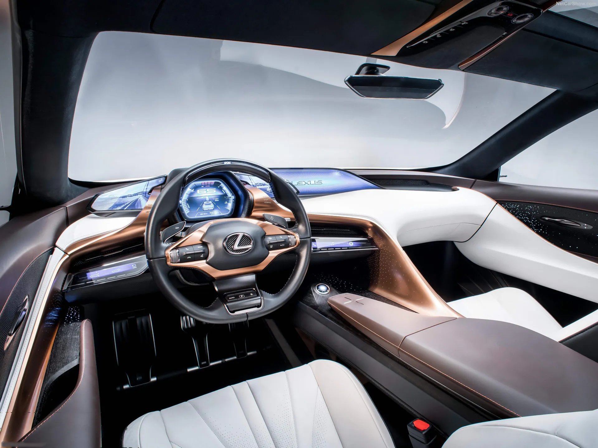 Lexus LF-1 Limitless Concept (2018) – interiér