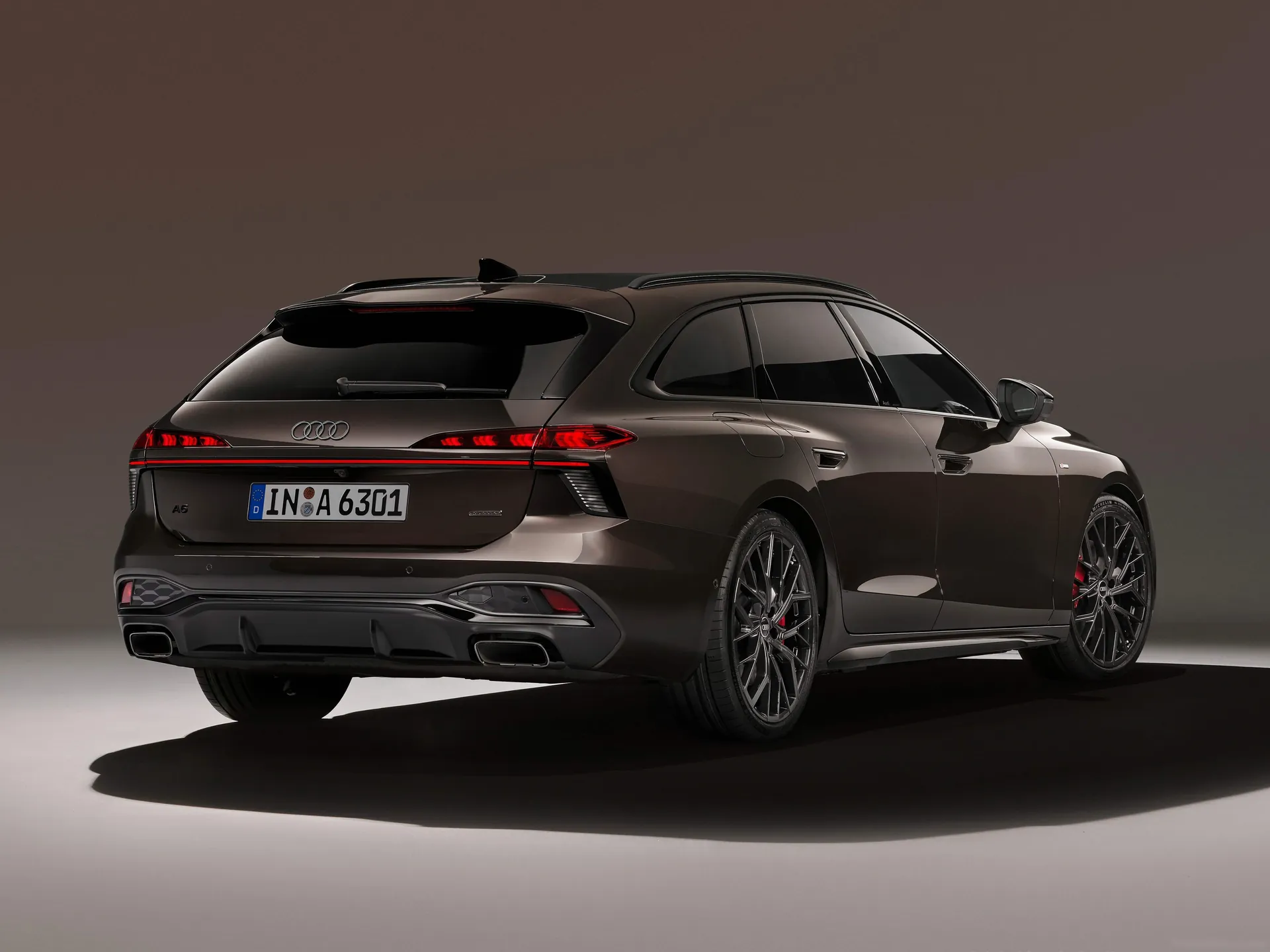 Audi A6 Avant (2026) – zadní tříčtvrteční pohled