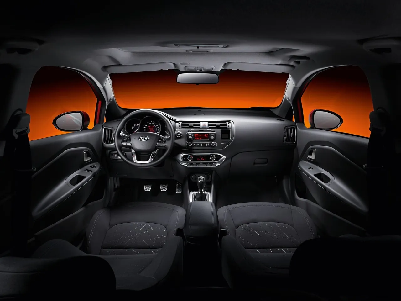 Kia Rio 3-door (2012) – interiér