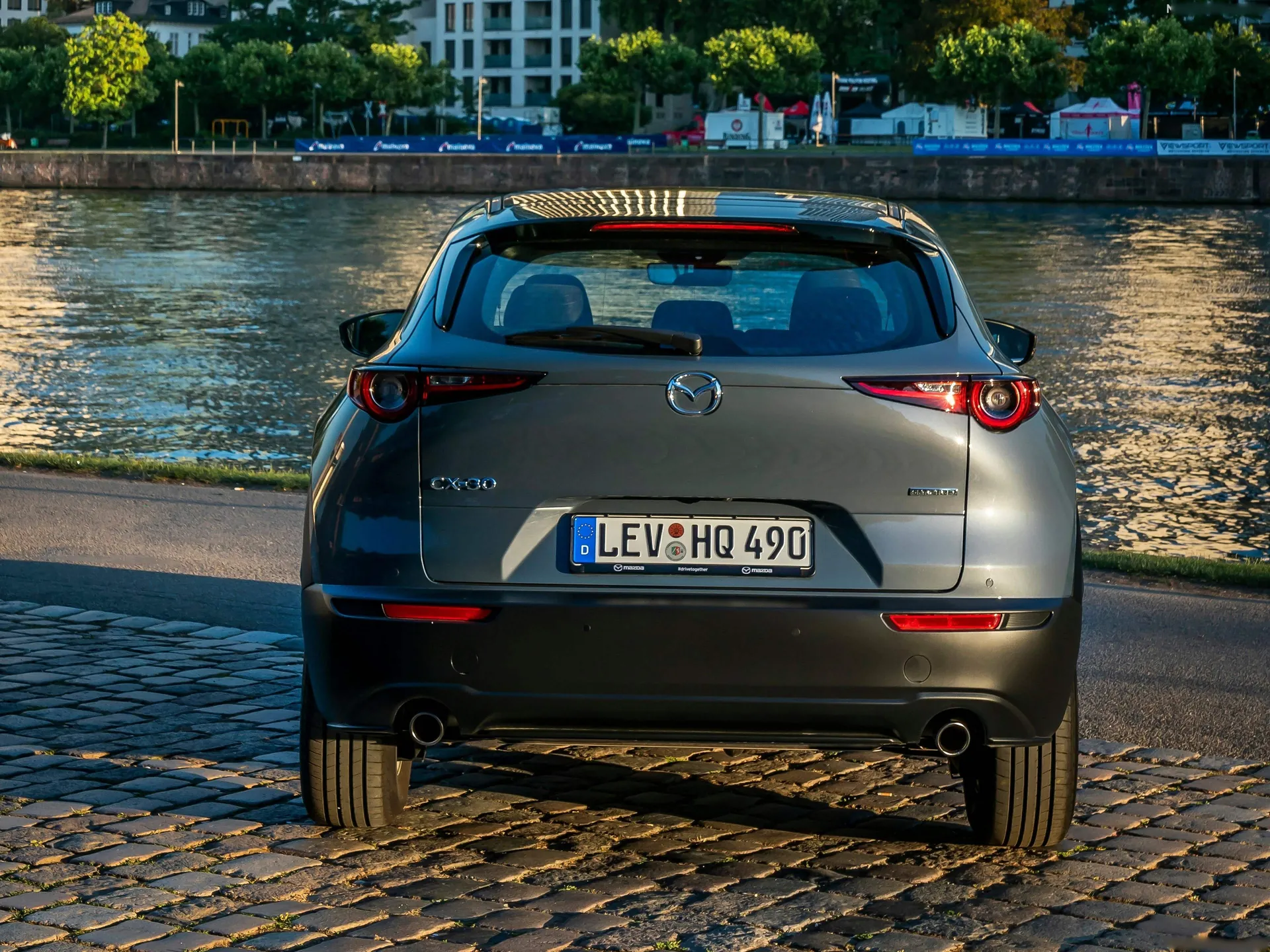 Mazda CX-30 (2020) – zezadu