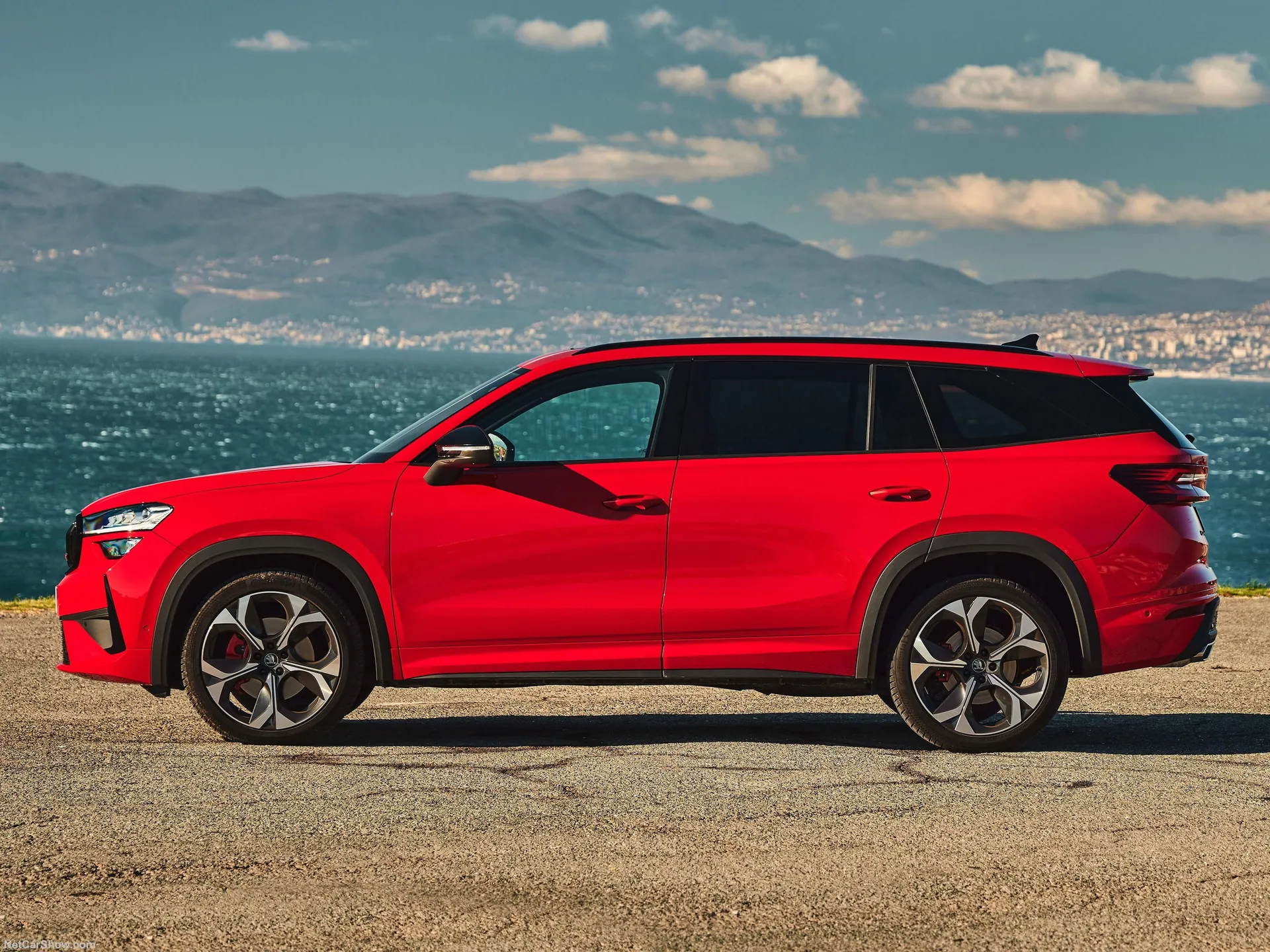 Skoda Kodiaq RS (2025) – boční profil
