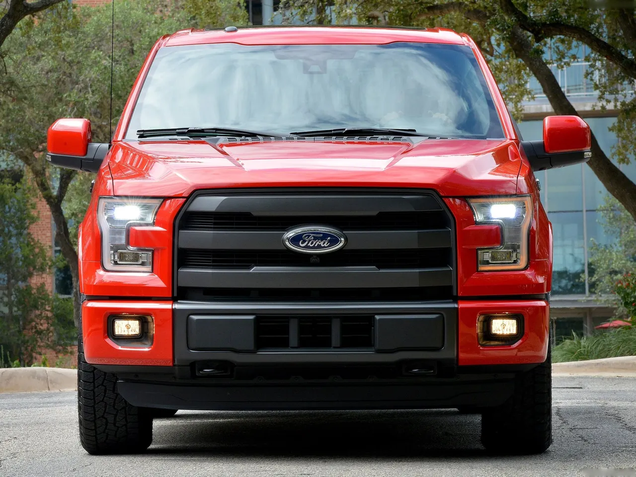 Ford F-150 (2015) – zepředu