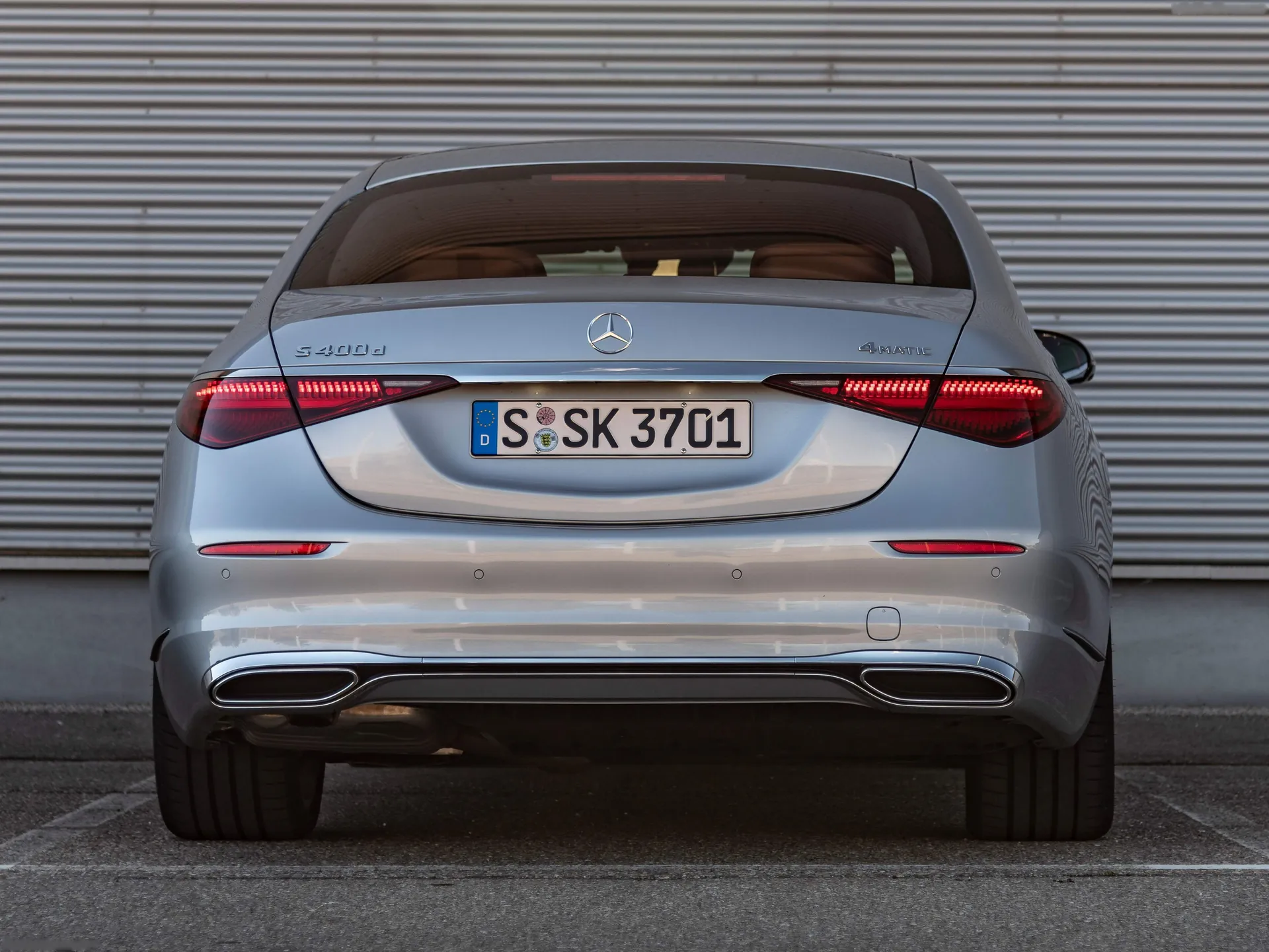 Mercedes-Benz S400d (2021) - Rear