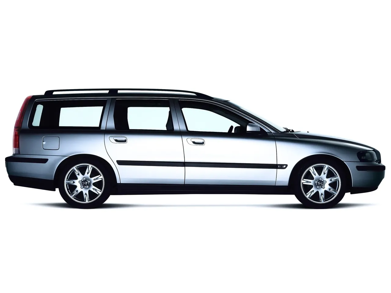 Volvo V70 (2004) – boční profil