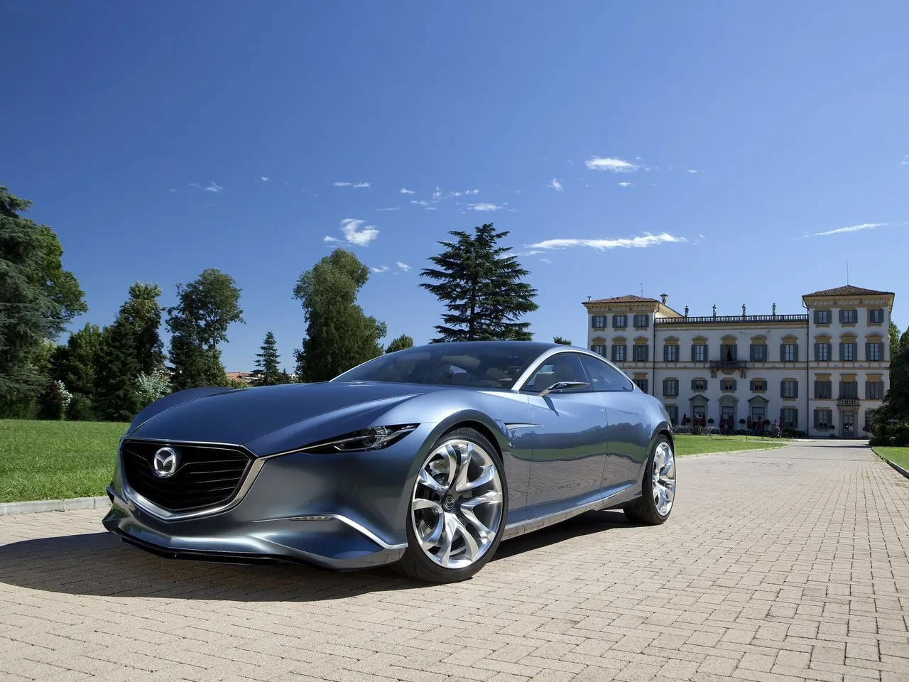 Mazda Shinari Concept (2010)