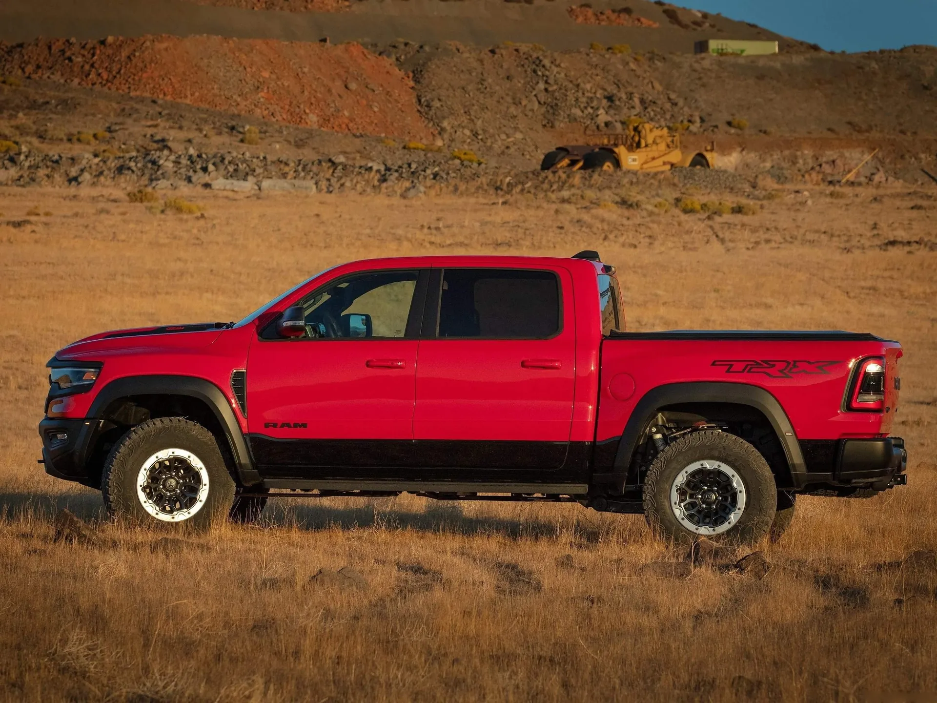 Ram 1500 TRX (2021) – boční profil