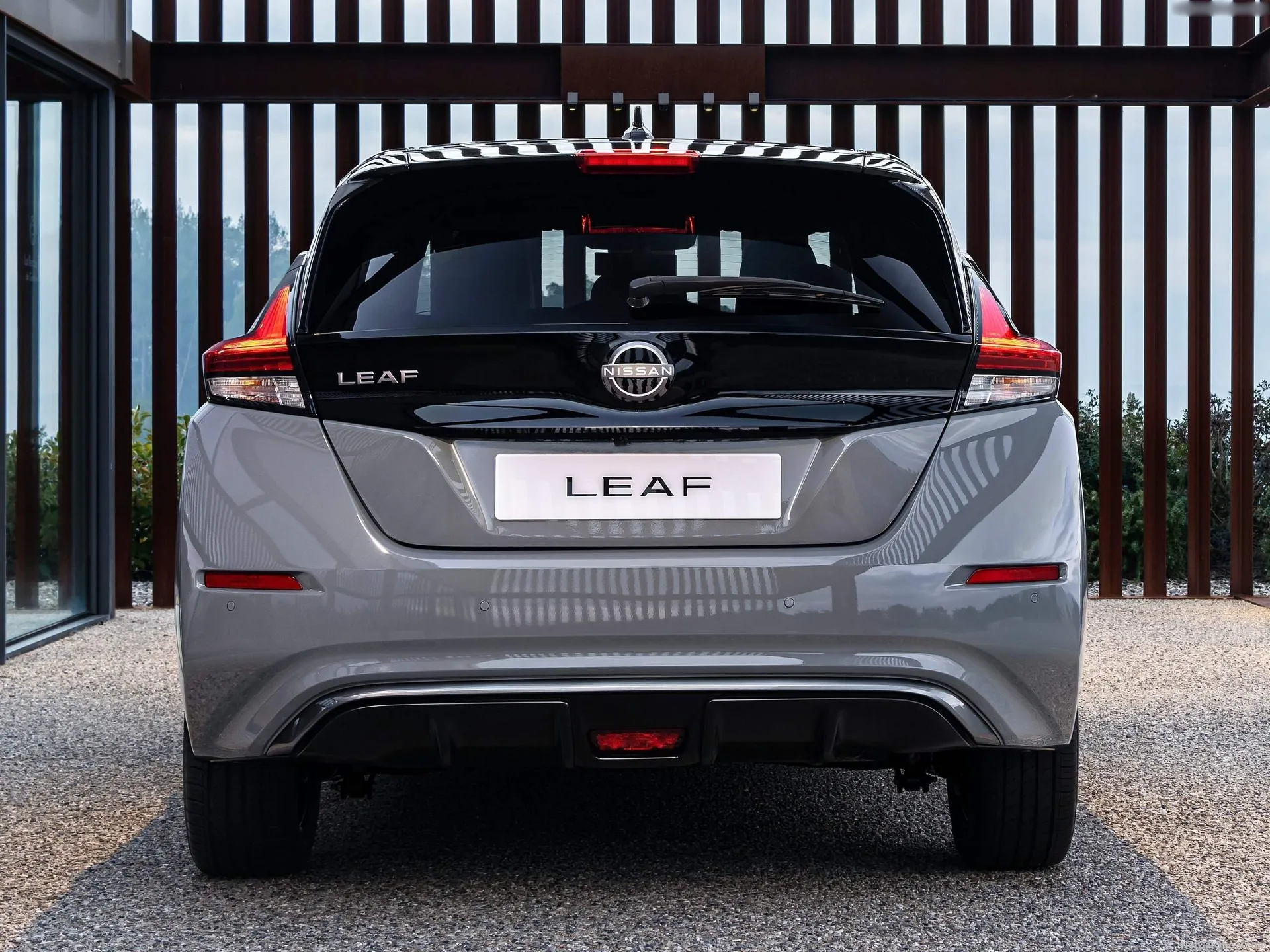 Nissan Leaf (2022) – zezadu