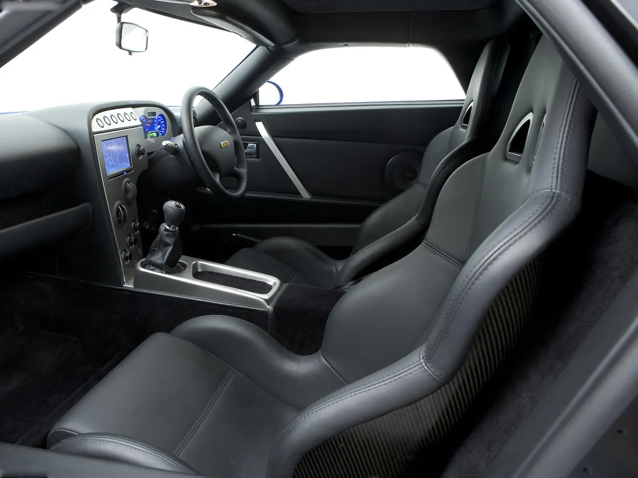 Noble M15 (2006) – interiér