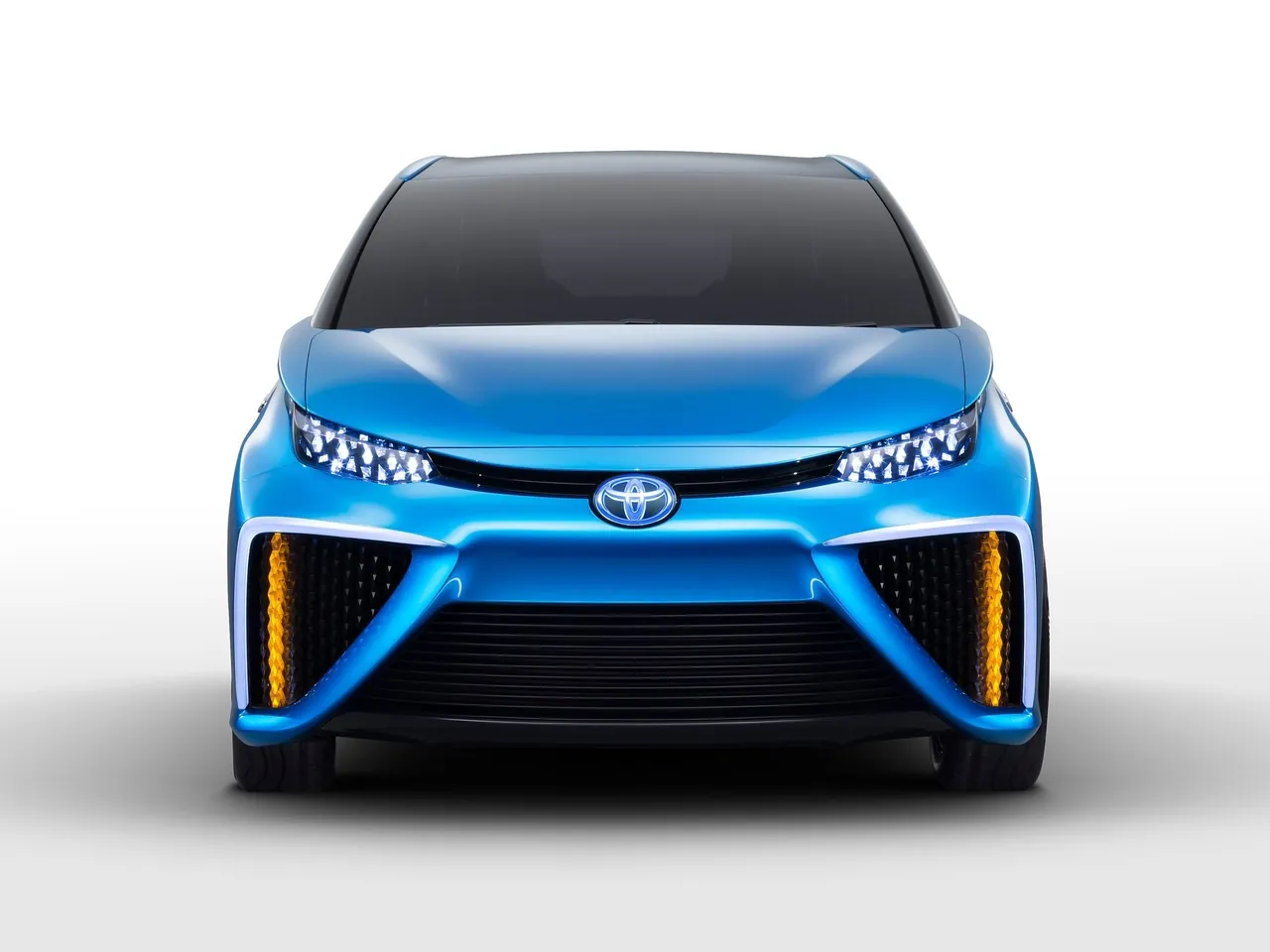 Toyota FCV Concept (2013) – zepředu