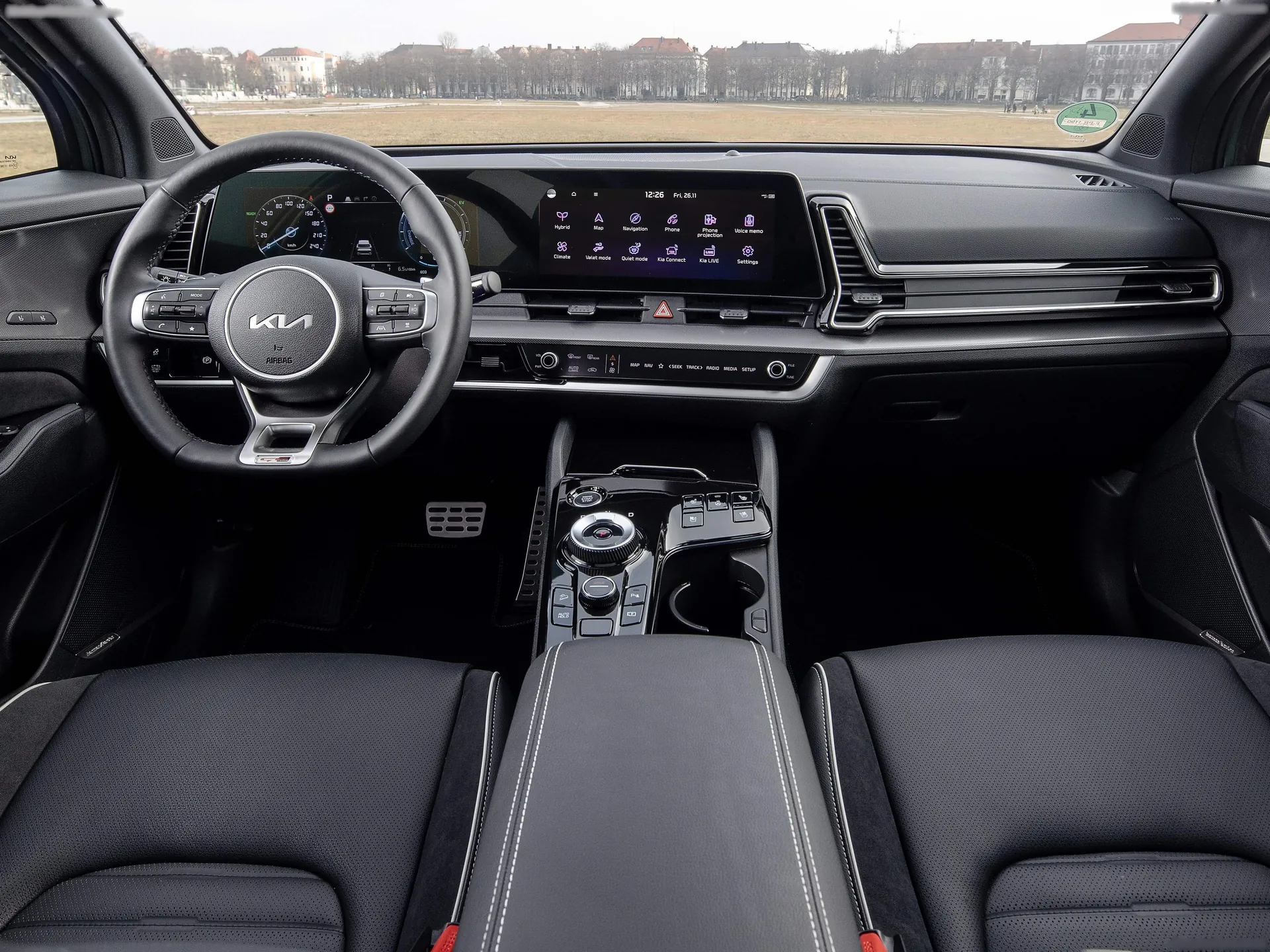 Kia Sportage [EU] (2022) – interiér