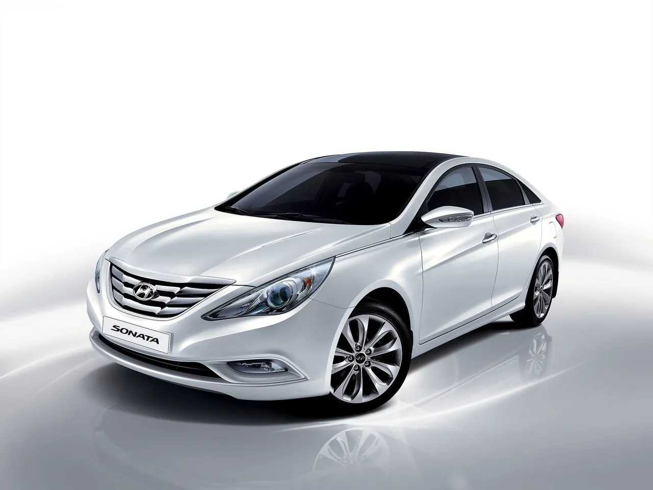 Hyundai Sonata (2011)