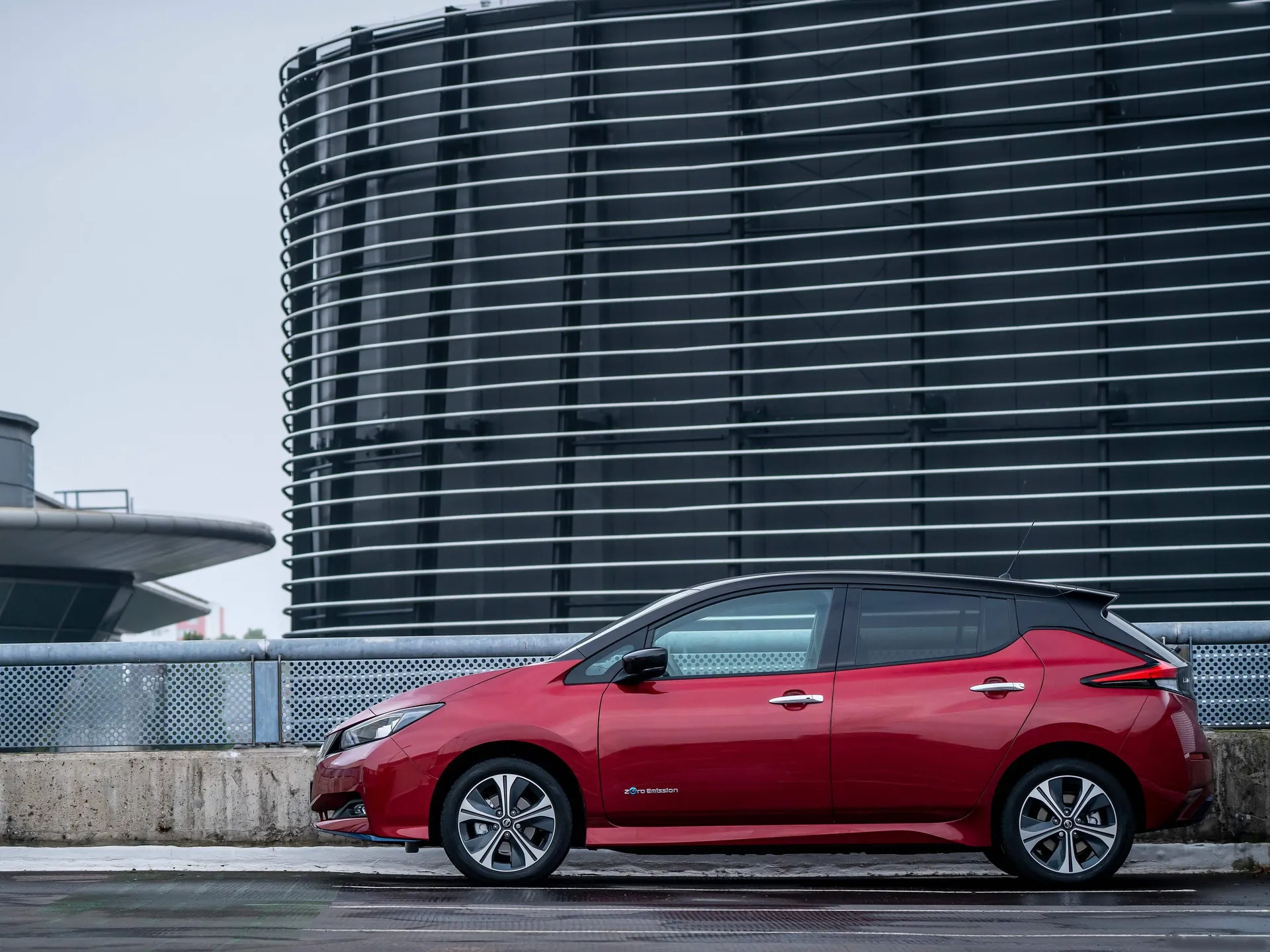 Nissan Leaf e plus (2019) – boční profil