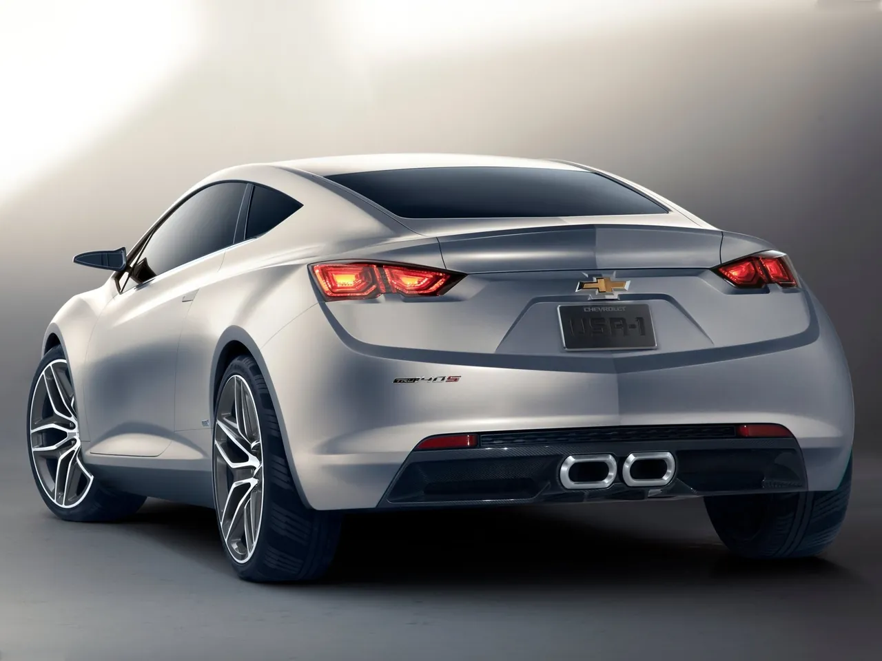 Chevrolet Tru 140S Concept (2012) – zadní tříčtvrteční pohled