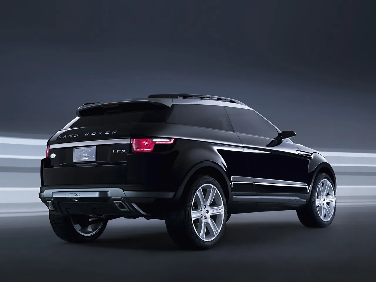 Land Rover LRX Geneva Concept (2008) – zadní tříčtvrteční pohled