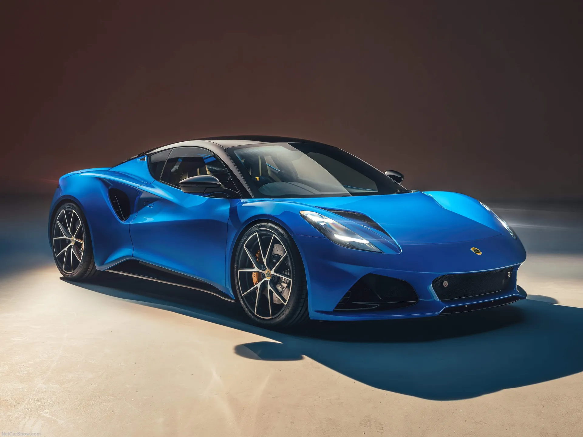 Lotus Emira (2023)