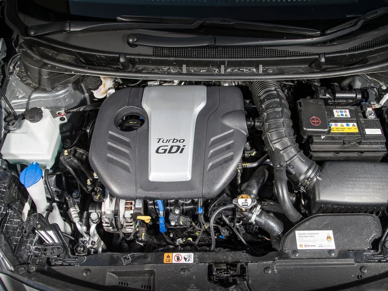 Hyundai i30 Turbo (2015) – motorový prostor