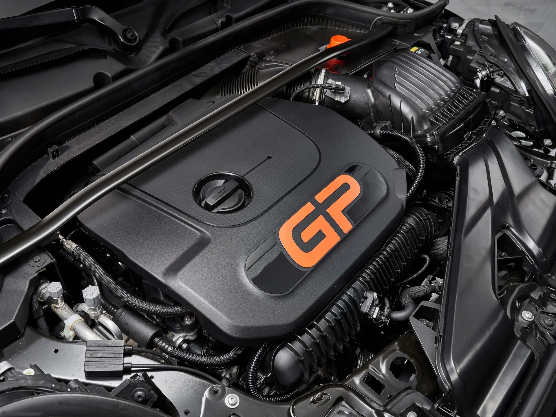 Mini John Cooper Works GP (2020) – motorový prostor