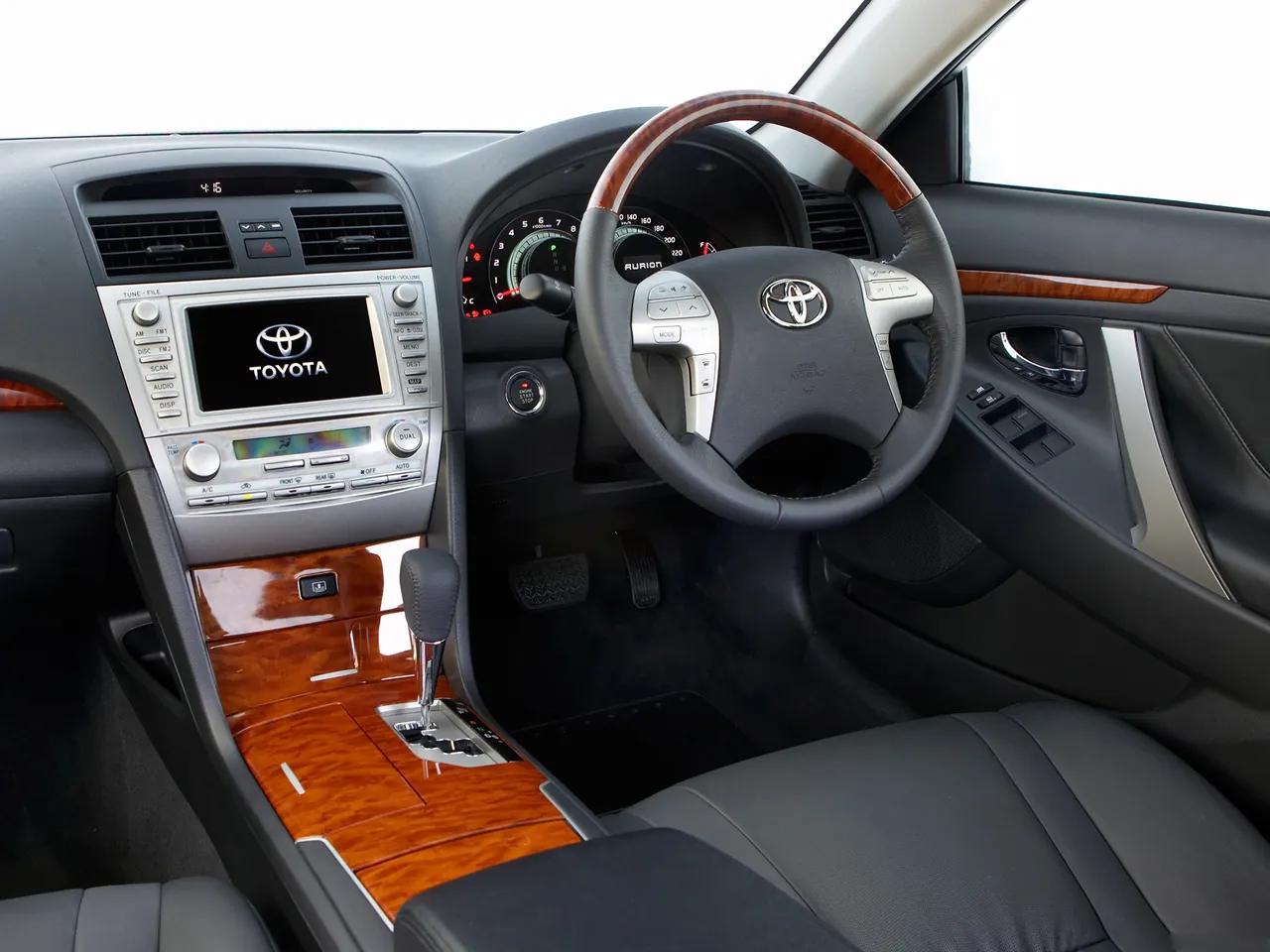 Toyota Aurion (2006) - Interior