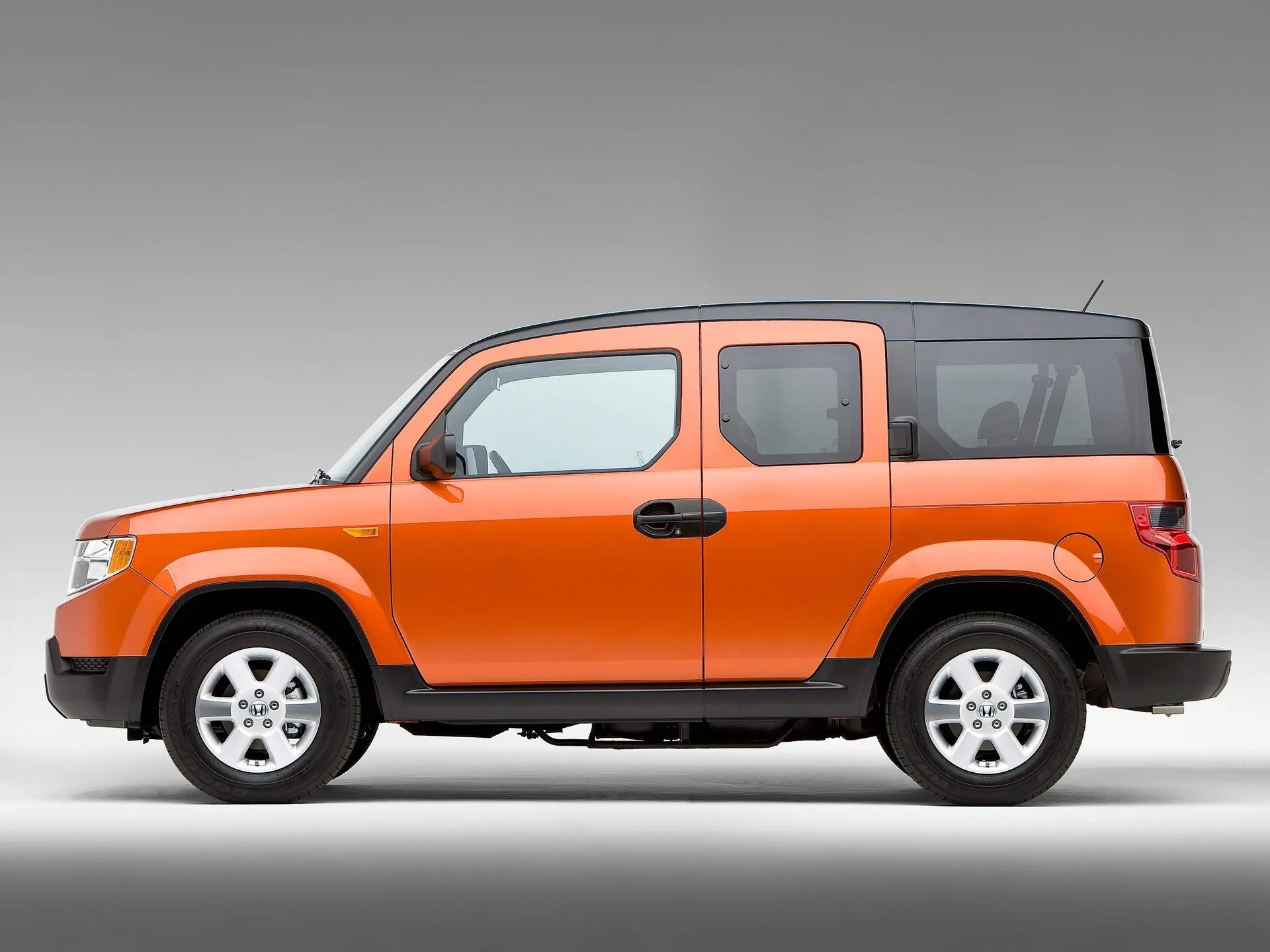Honda Element (2009) – boční profil