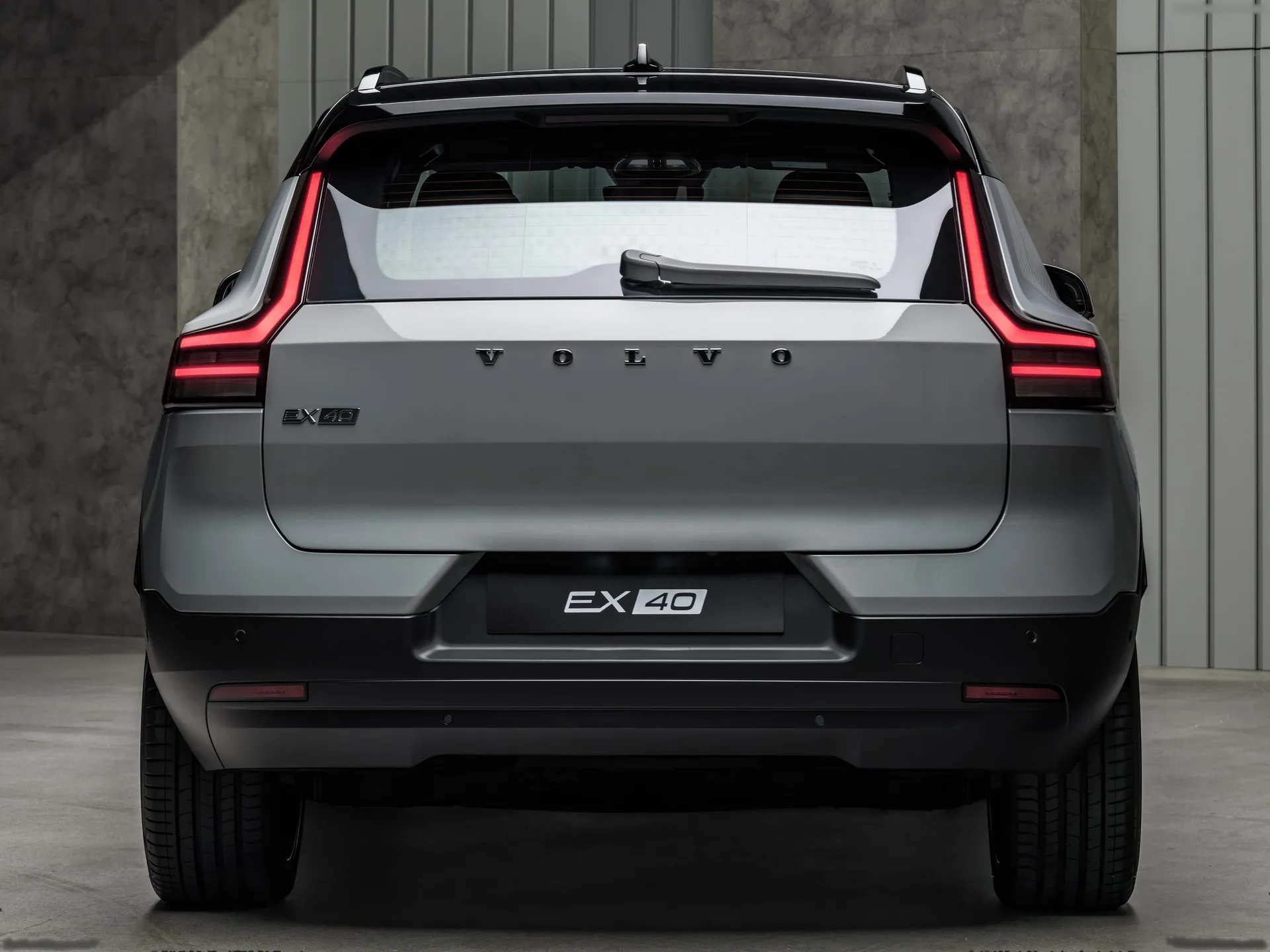 Volvo EX40 (2027) – zezadu