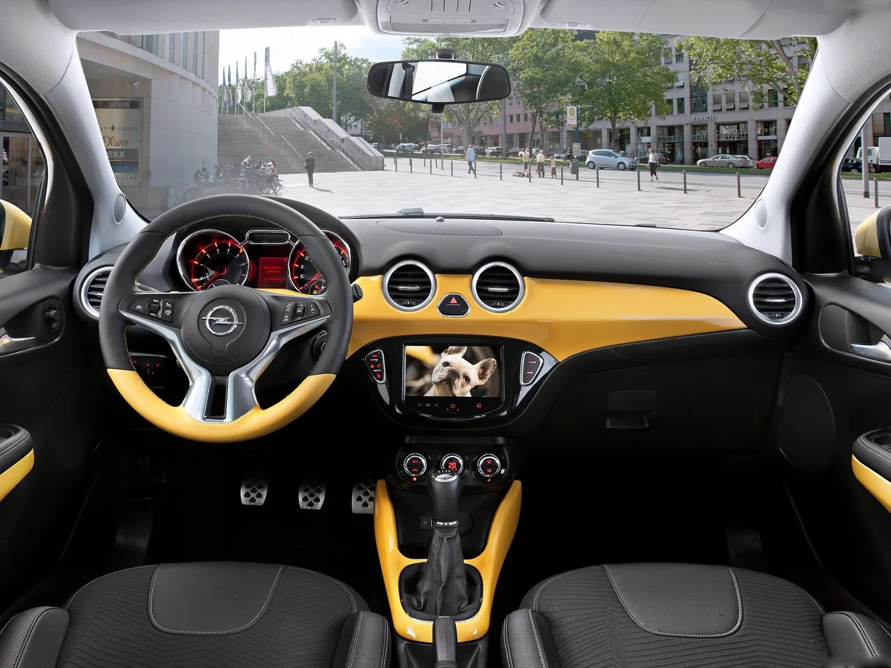 Opel Adam (2013) – interiér