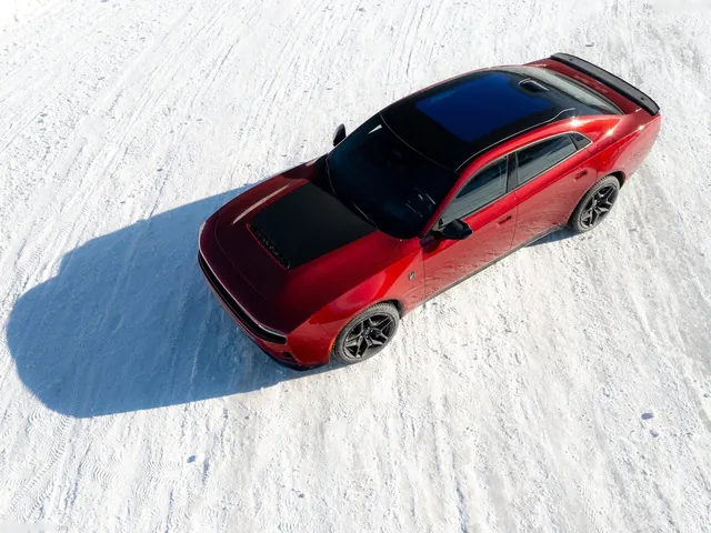 Dodge Charger Sedan SIXPACK (2026)