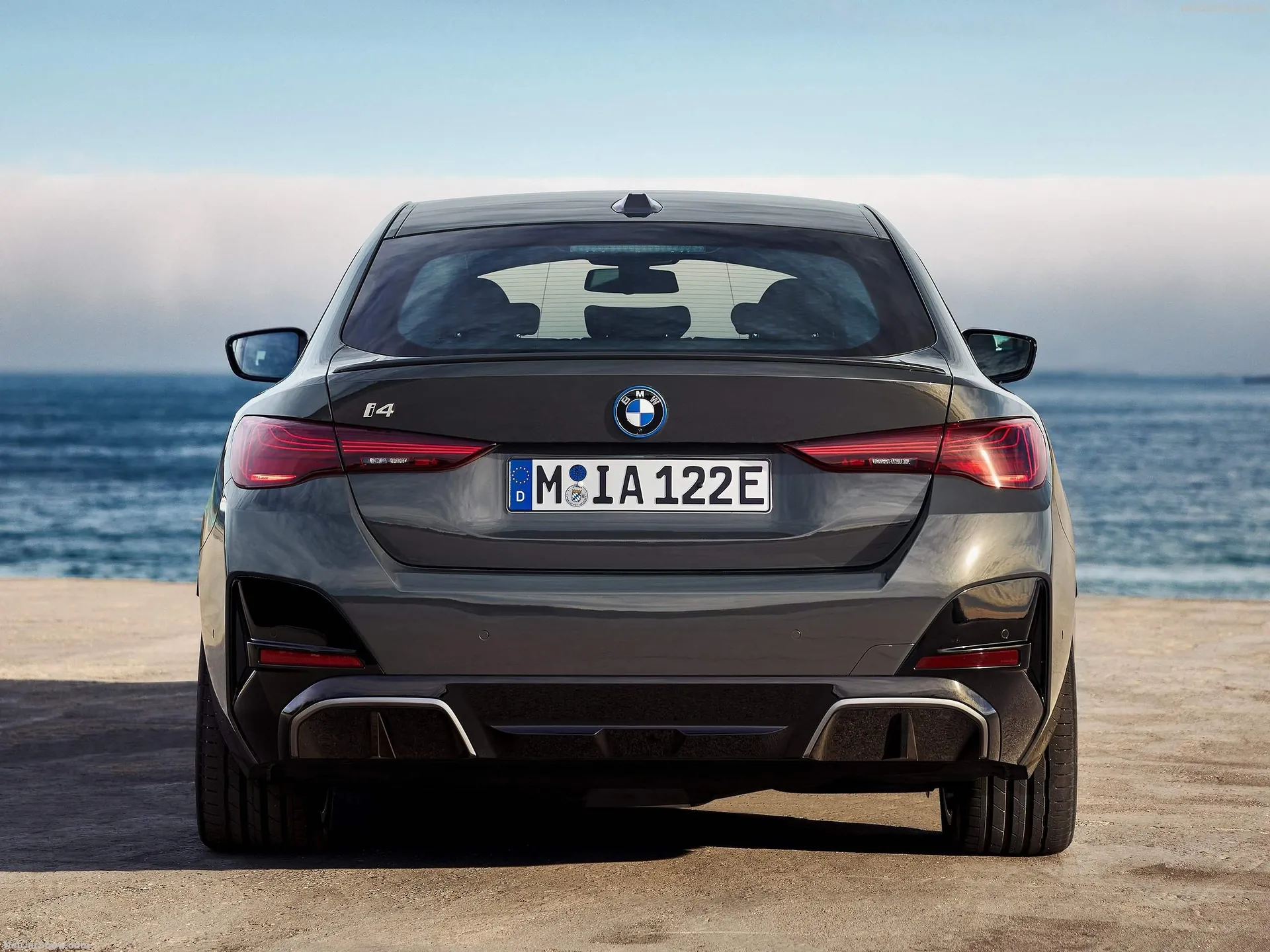 BMW i4 (2025) – zezadu