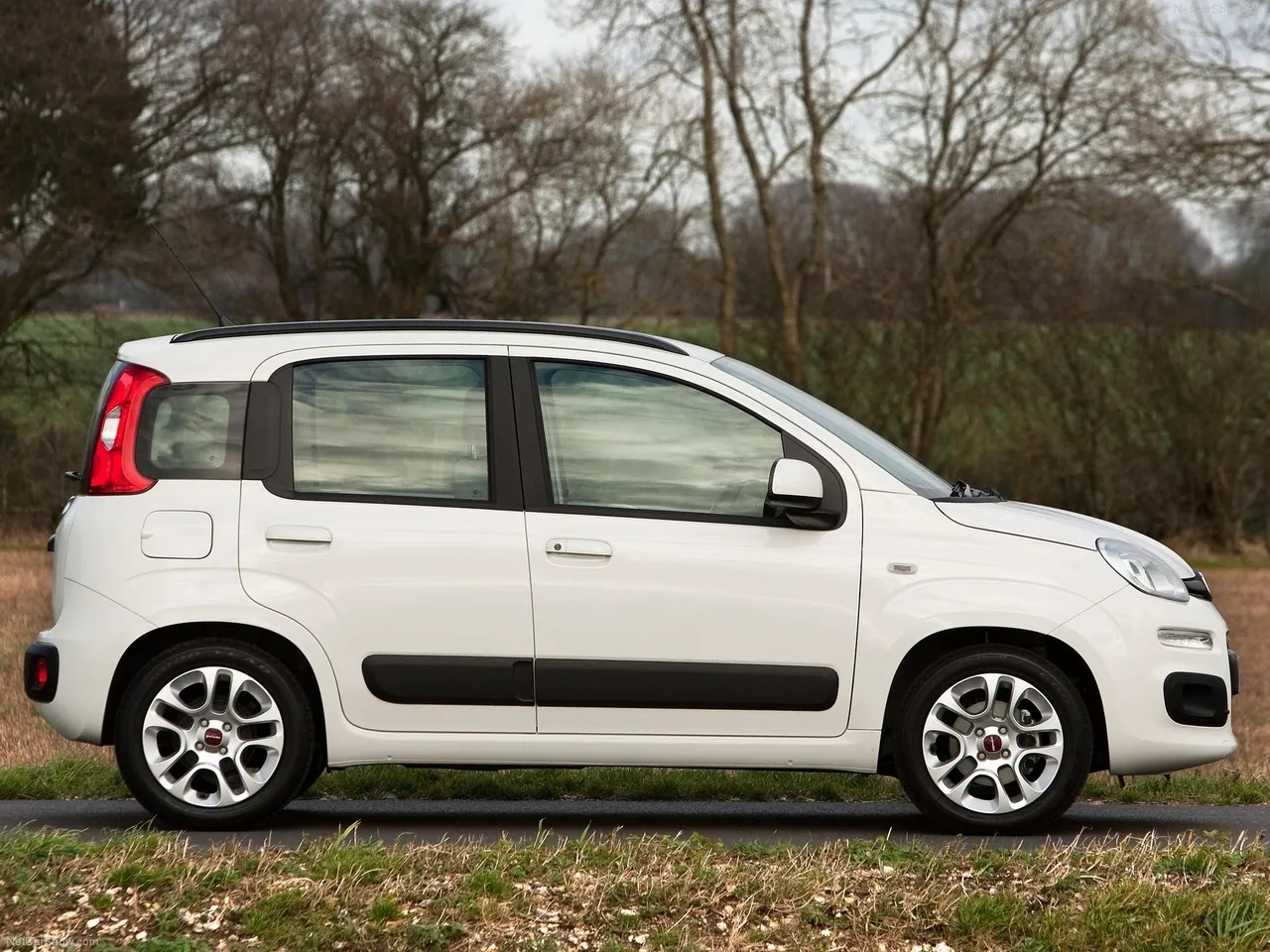 Fiat Panda [UK] (2013) – boční profil